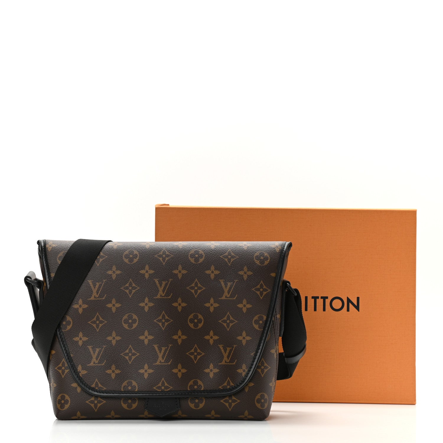 Louis Vuitton Monogram Macassar Magnetic Messenger 10 of 10
