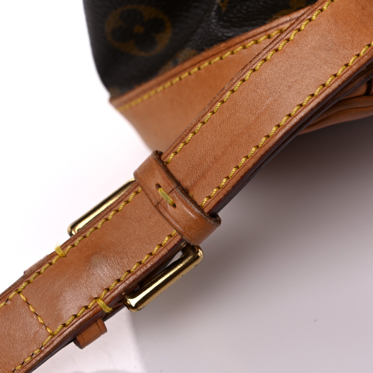 Louis Vuitton Monogram Montsouris MM Backpack 17 of 22