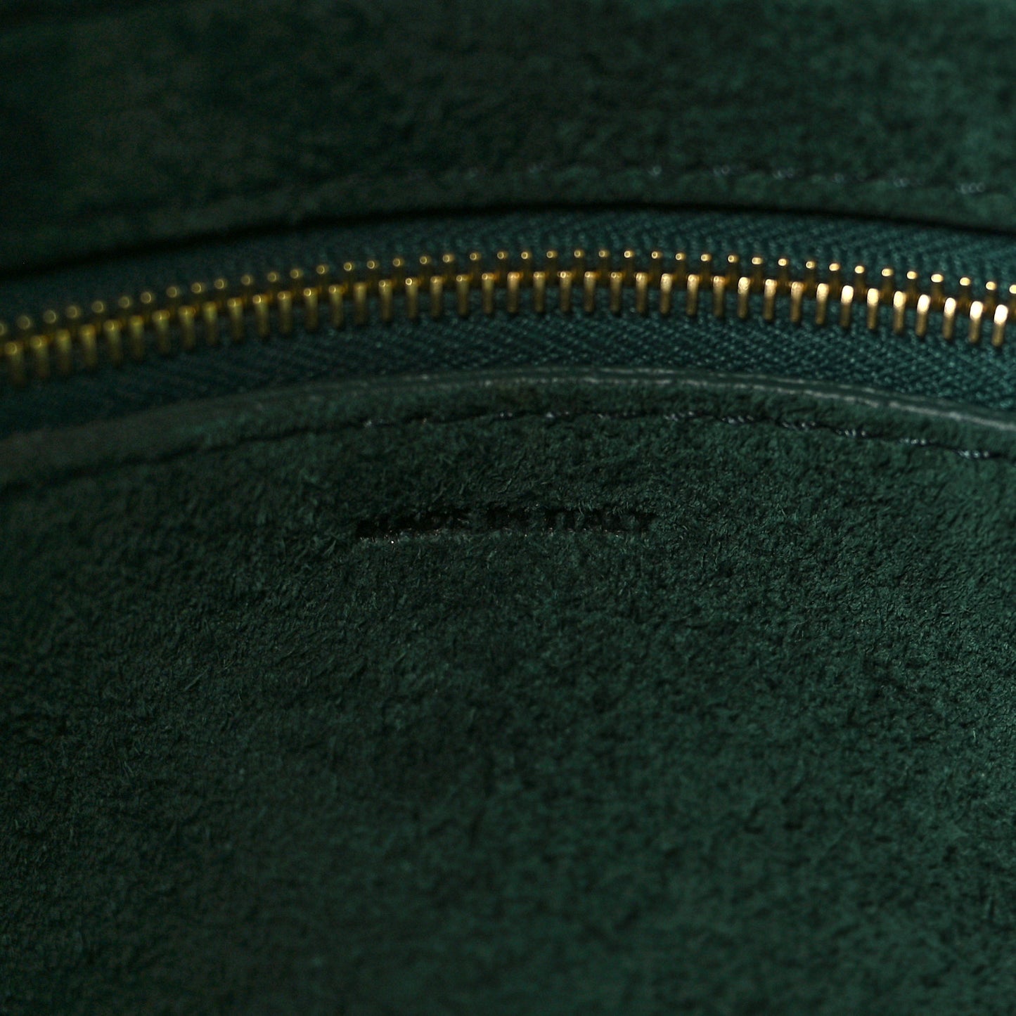 Soft Grained Calfskin Sangle Bucket Bag Amazone