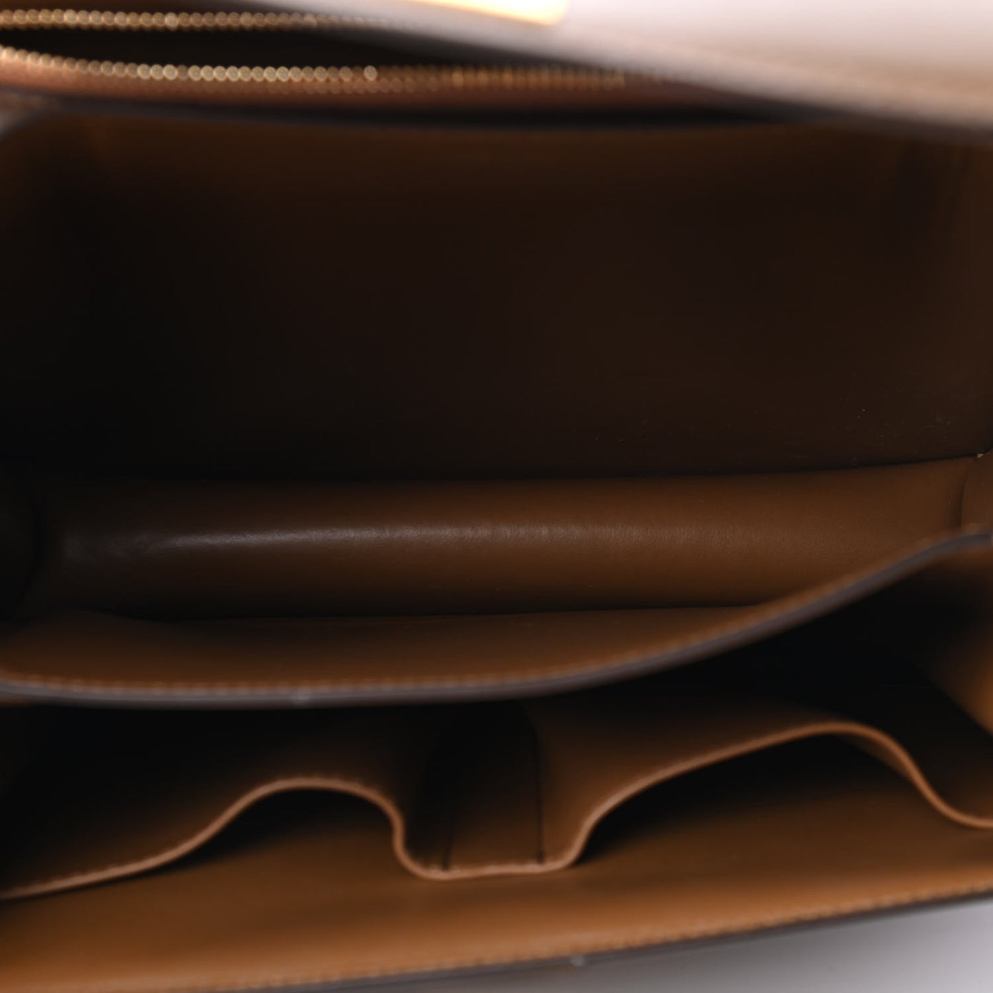 Box Calfskin Medium Classic Box Flap Bag Camel