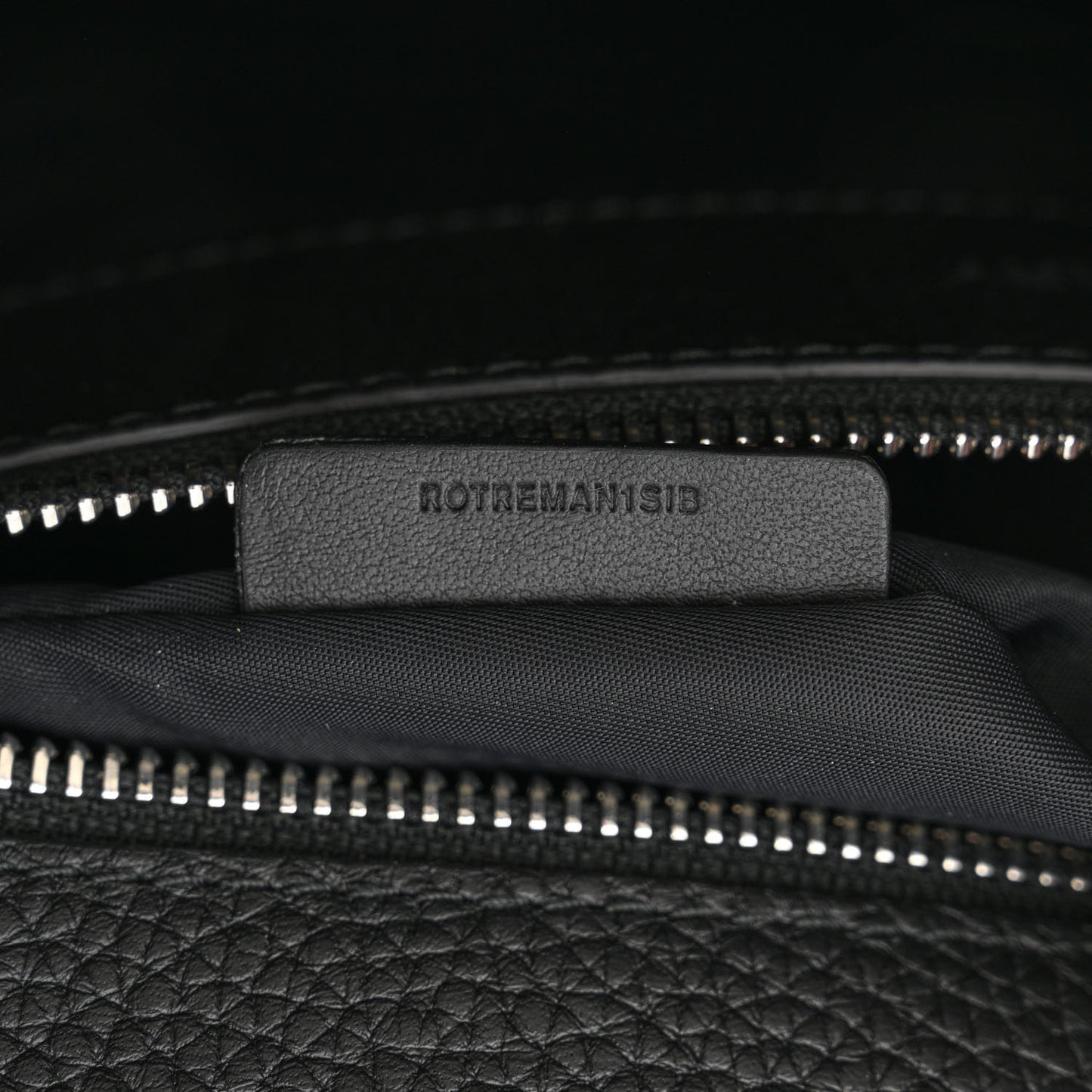 Grainy Calfskin Embossed Bruno Messenger Black