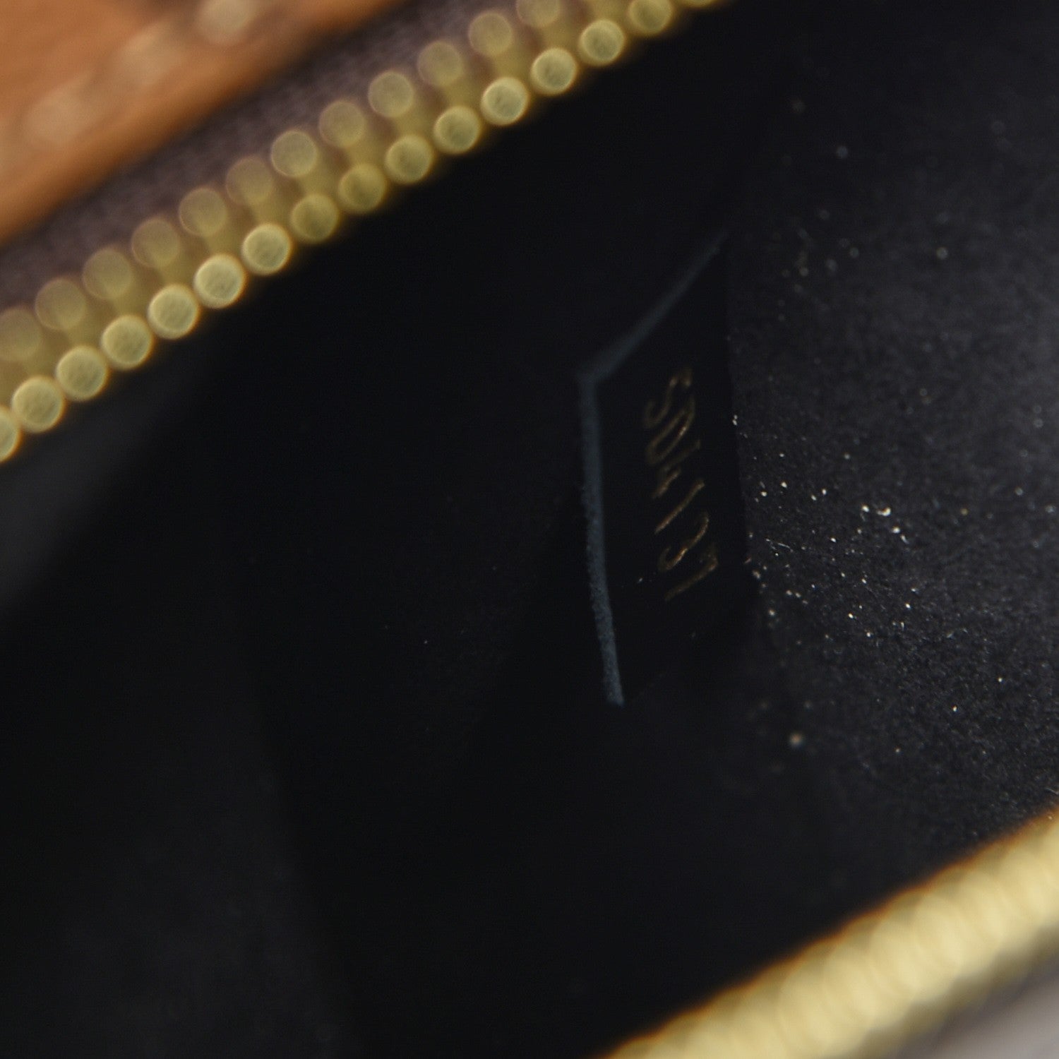 Louis Vuitton Reverse Monogram Pochette Metis 8 of 9