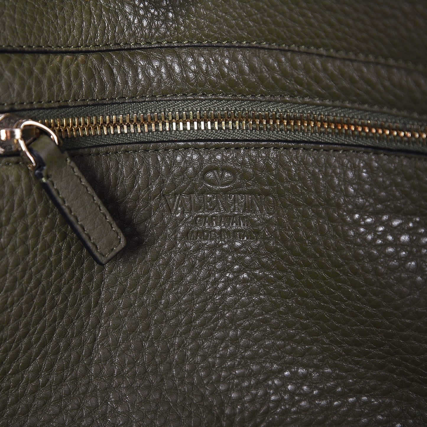 Pebbled Calfskin Small Rockstud Tote Army Green