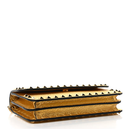 Valentino Garavani Pebbled Calfskin Rockstud Flap Wallet On Chain Soft Gold 4 of 9
