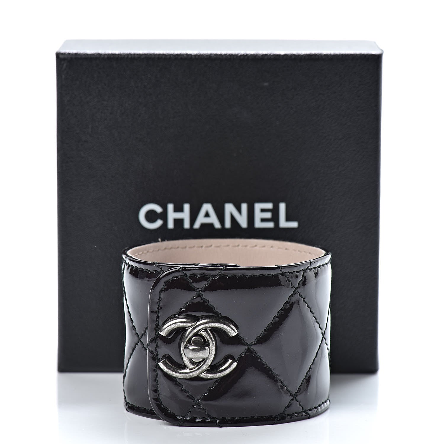 Chanel Patent Quilted CC Turnlock Cuff M Black 8 of 8