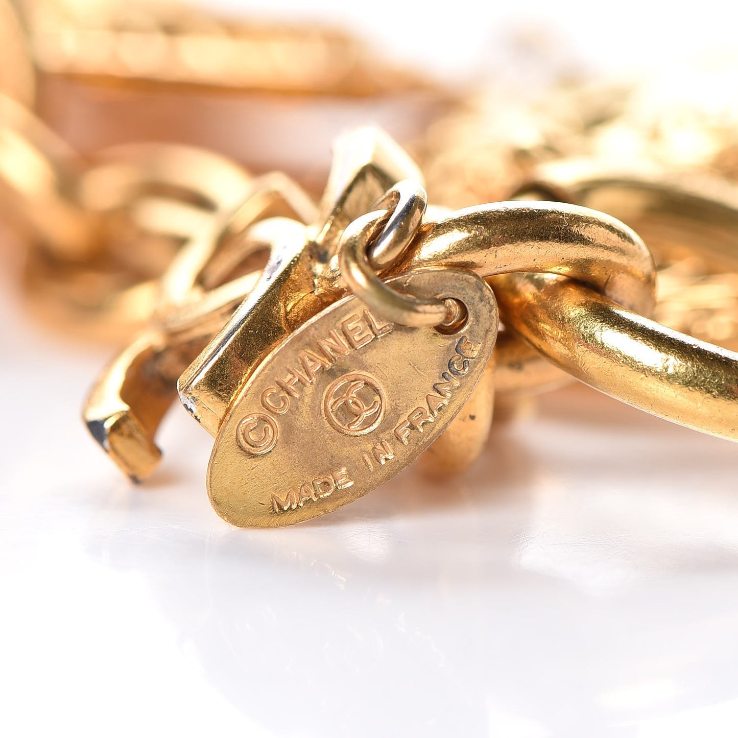 CC Medallion Bracelet Gold