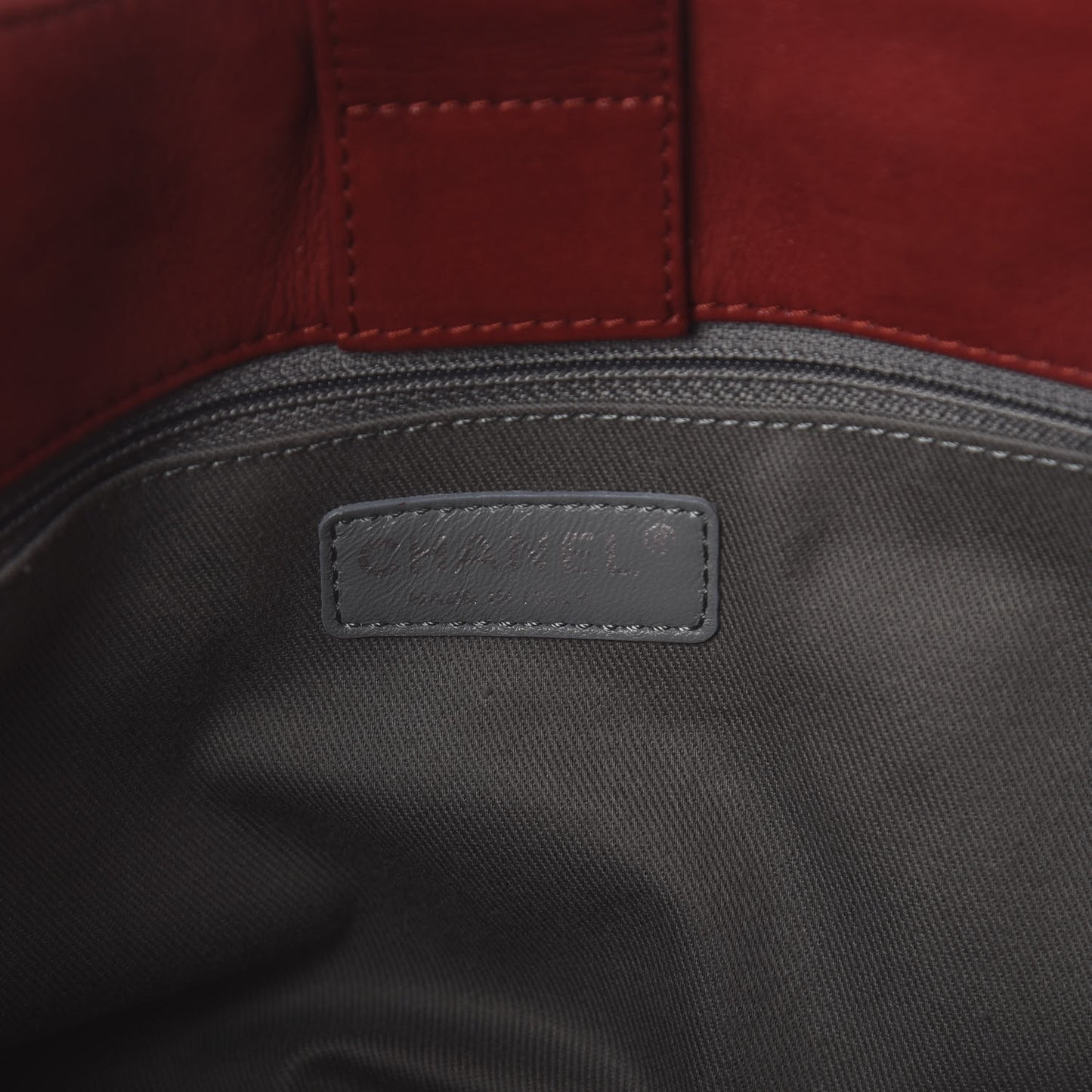 Iridescent Calfskin Quilted Small Sea Hit Tote Red