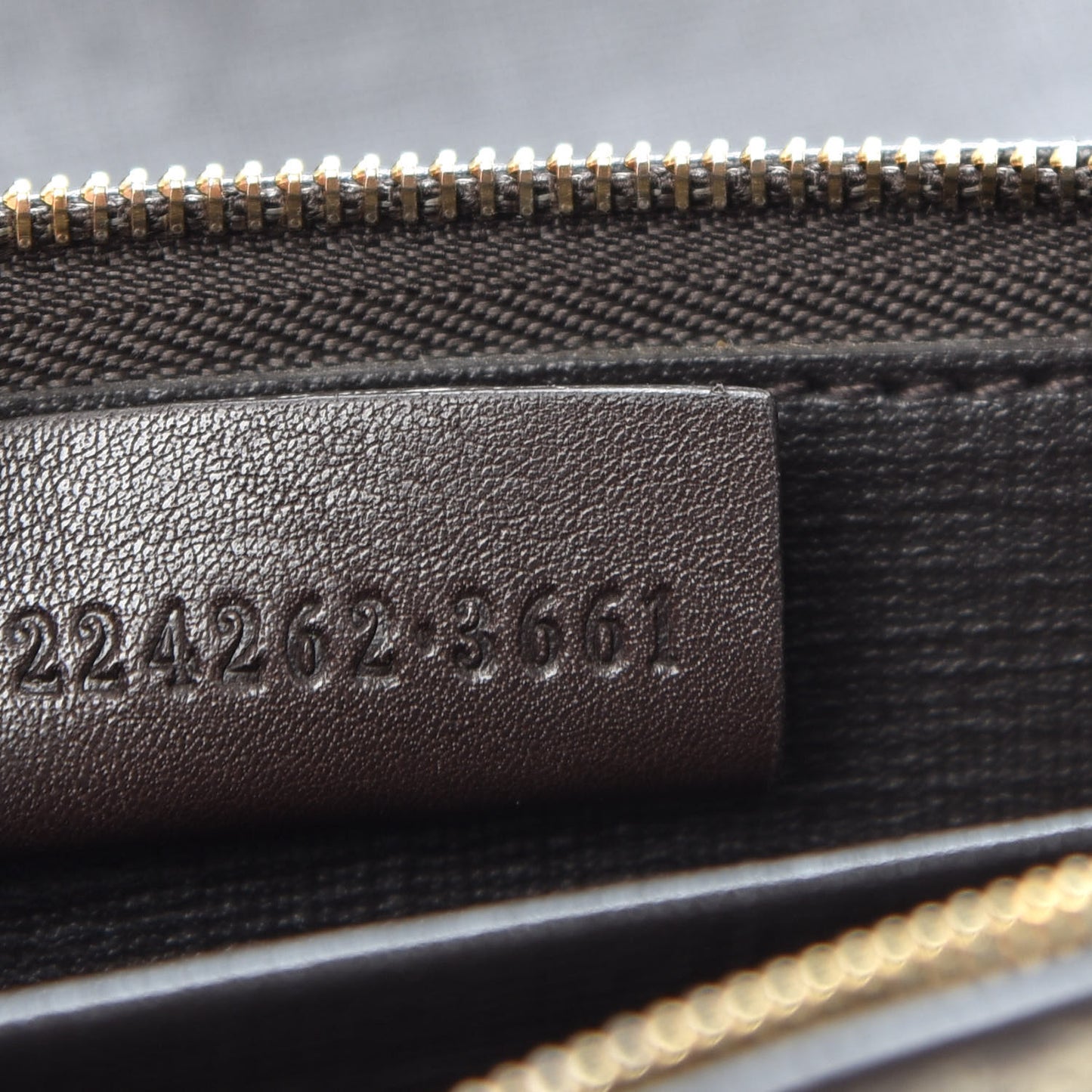 GG Supreme Monogram GG Pierce Chain Clutch Wallet Beige Ebony Black