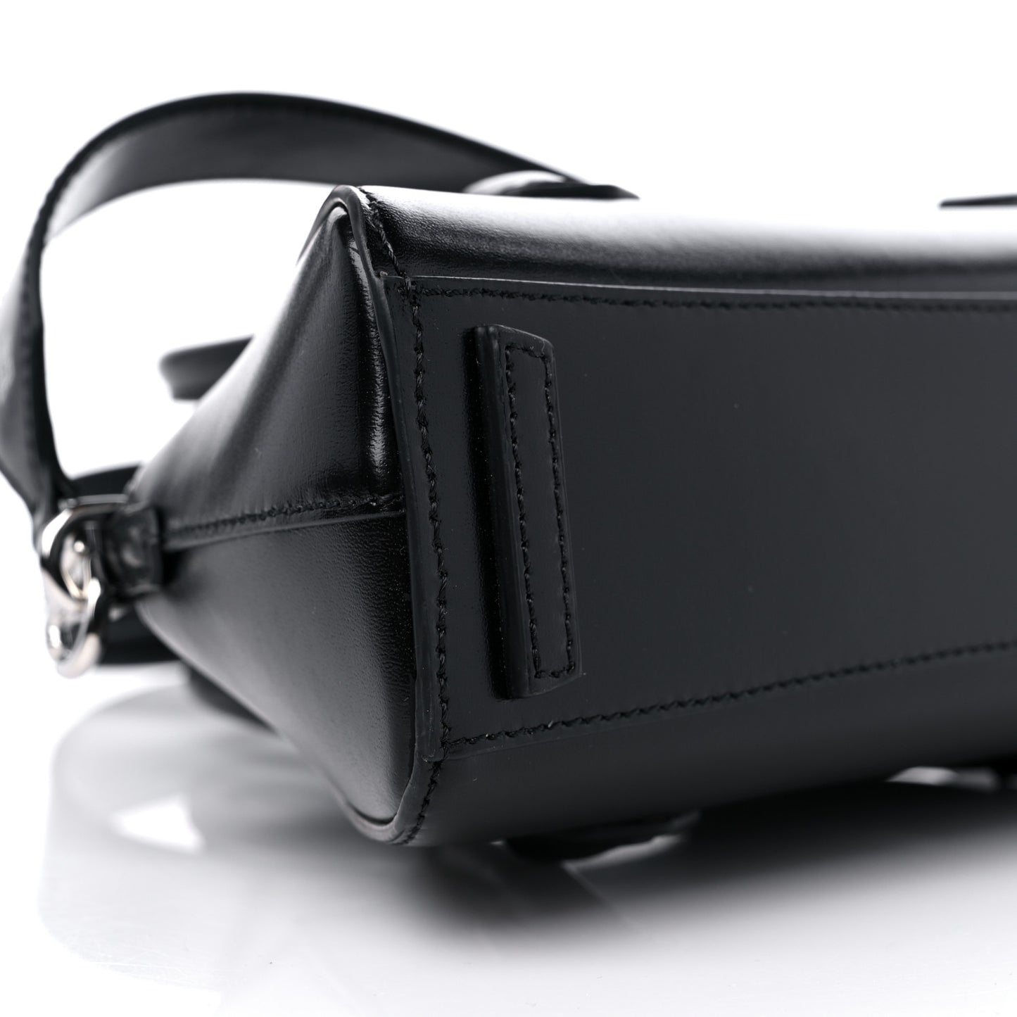 Box Calfskin Mini Antigona Stretch Black