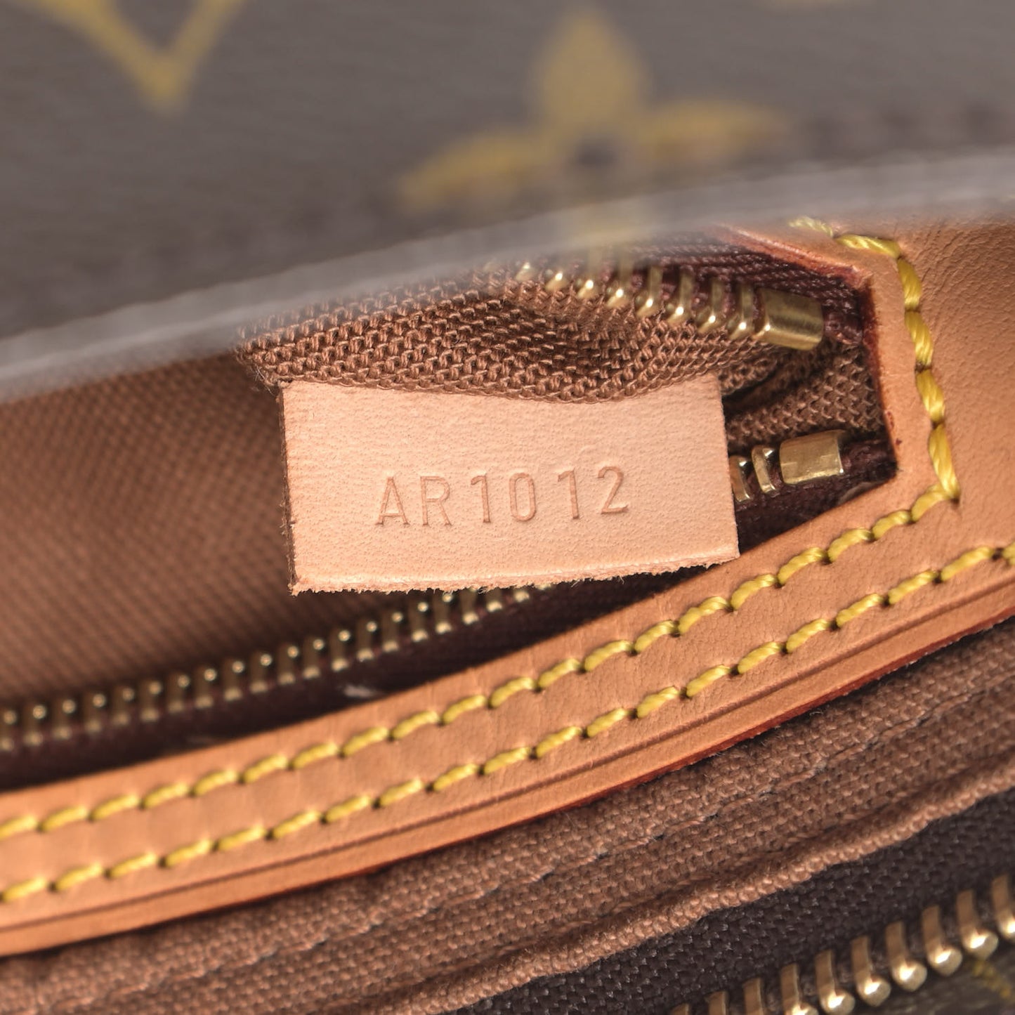Monogram Trotteur