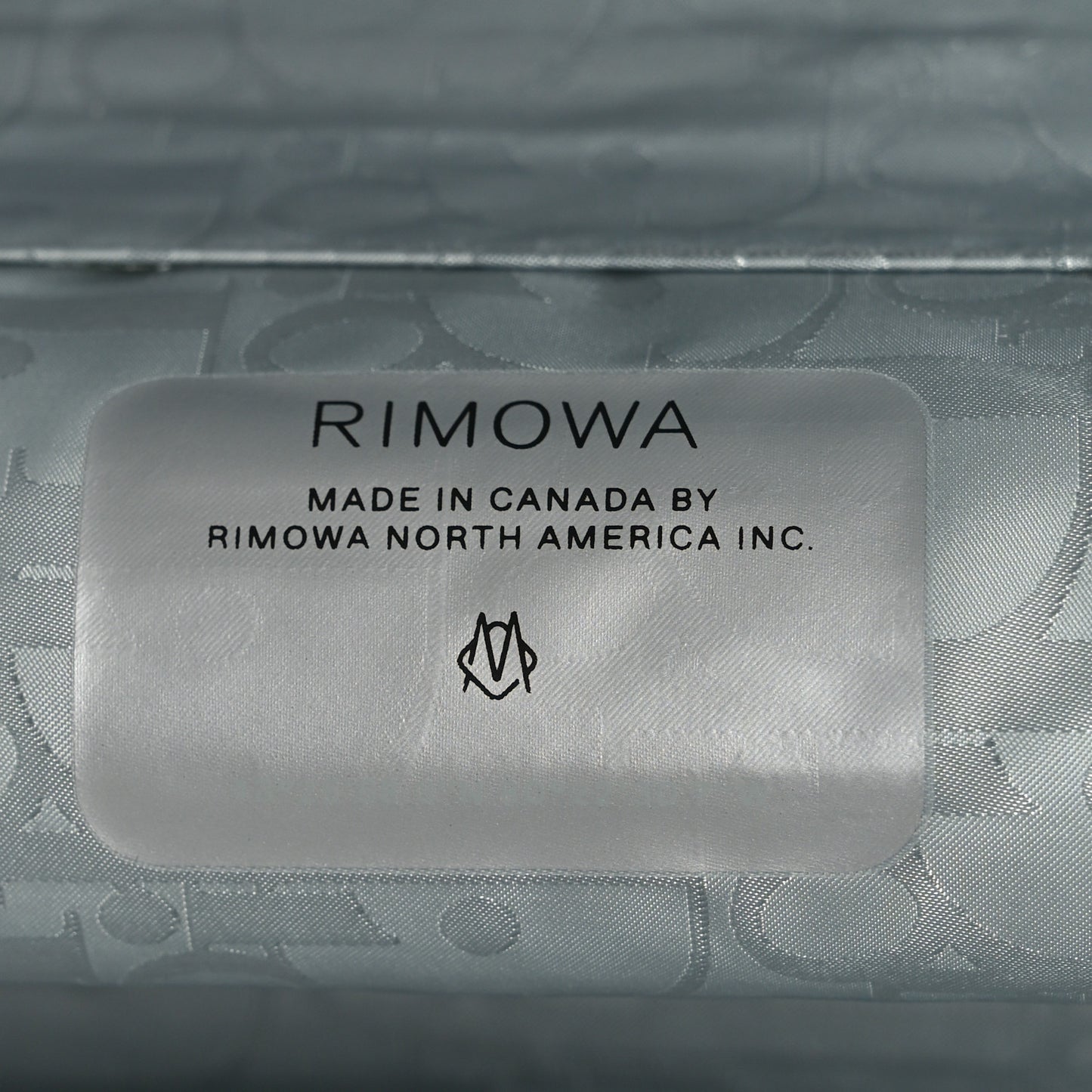 X RIMOWA Aluminum Gradient Carry On Luggage Blue Multi