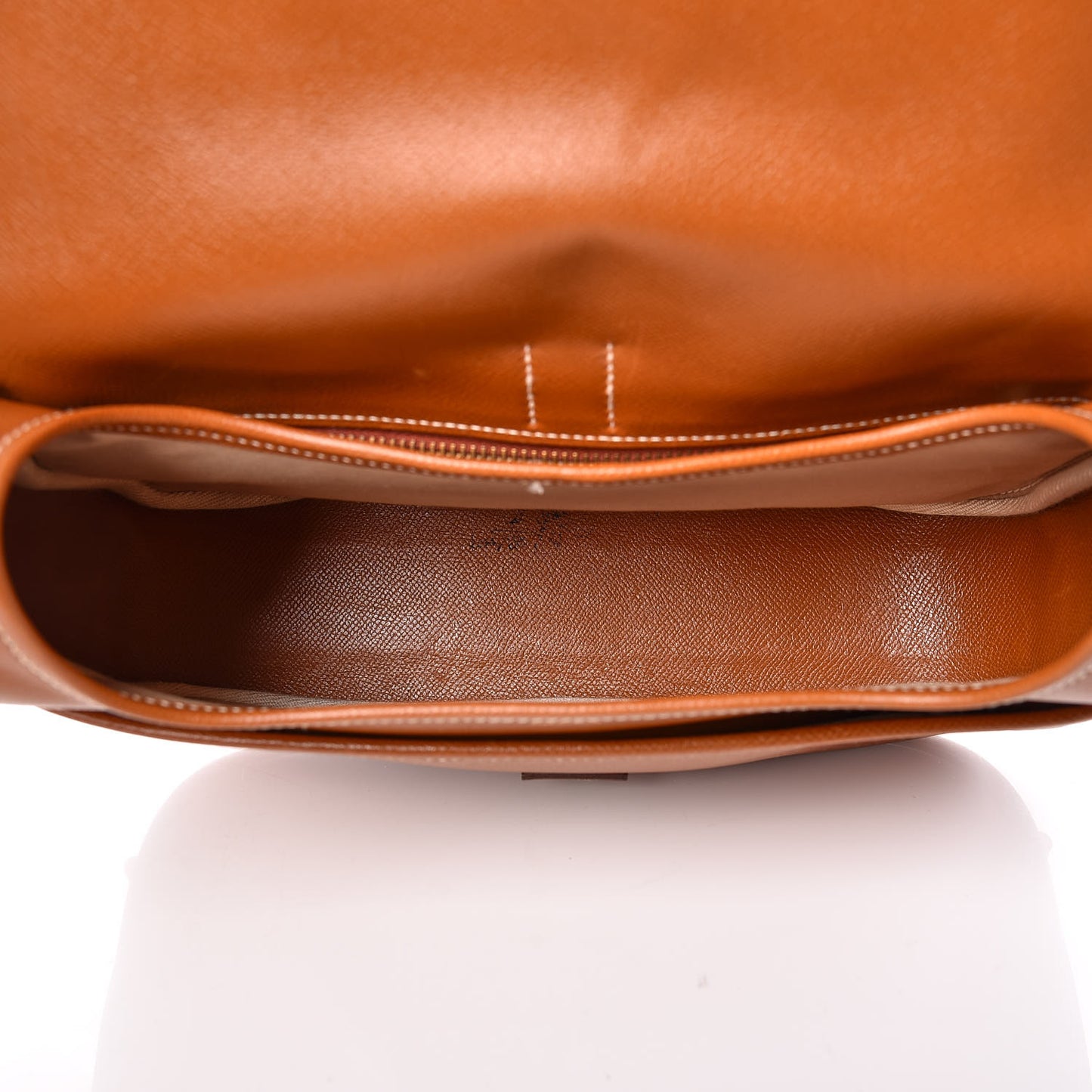 Courchevel Noumea Gold