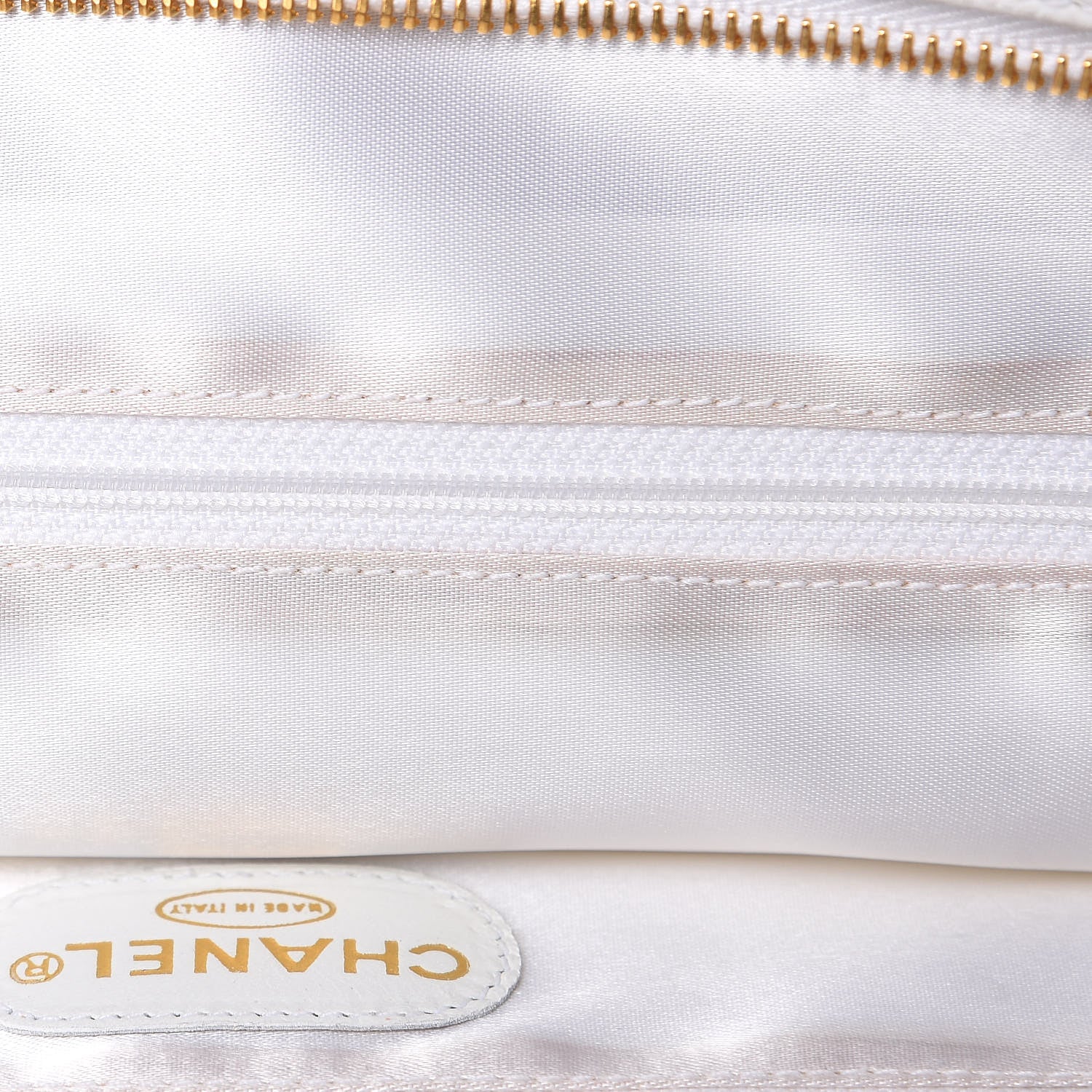 Chanel Caviar Large CC Shoulder Bag White 16 of 16