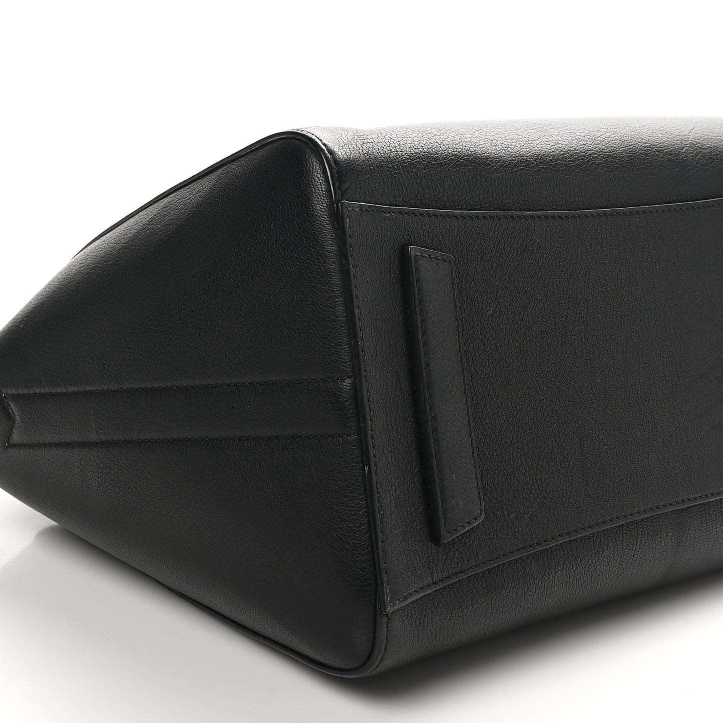 Sugar Goatskin Medium Antigona Black
