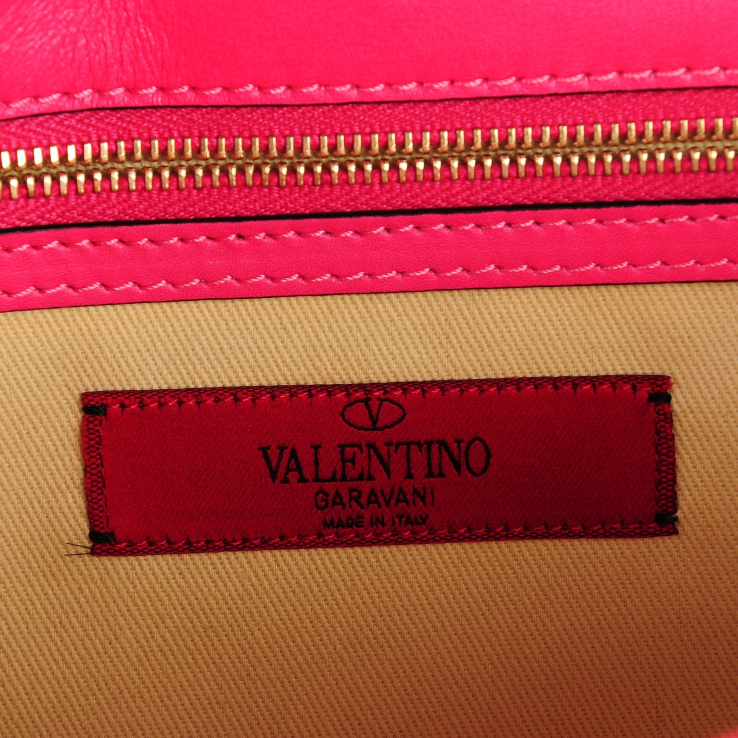 Vitello Large Glam Lock Rockstud Flap Pop Fuxia