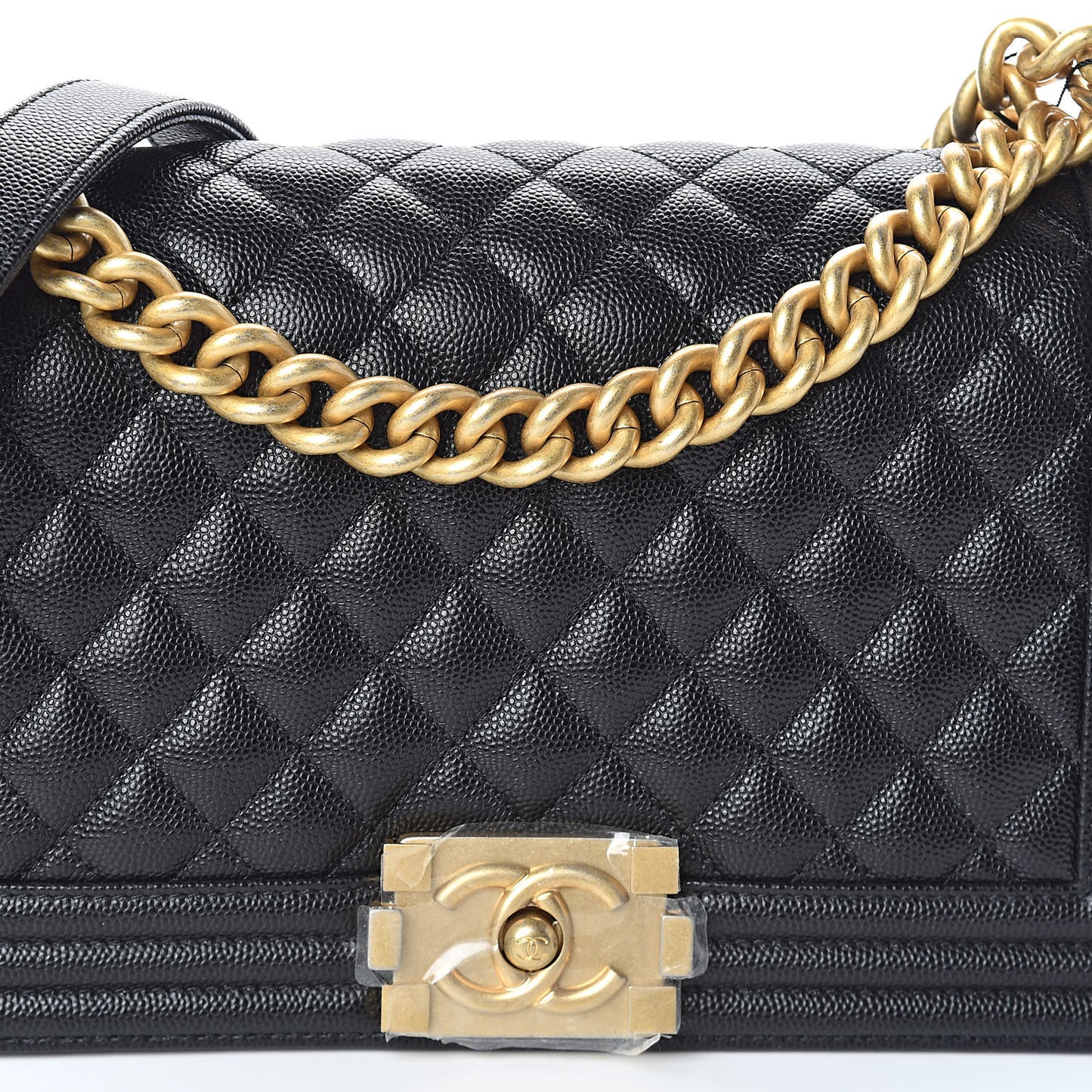 Caviar Quilted Medium Boy Flap Black