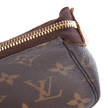Louis Vuitton Monogram Mini Pochette Accessories 8 of 8