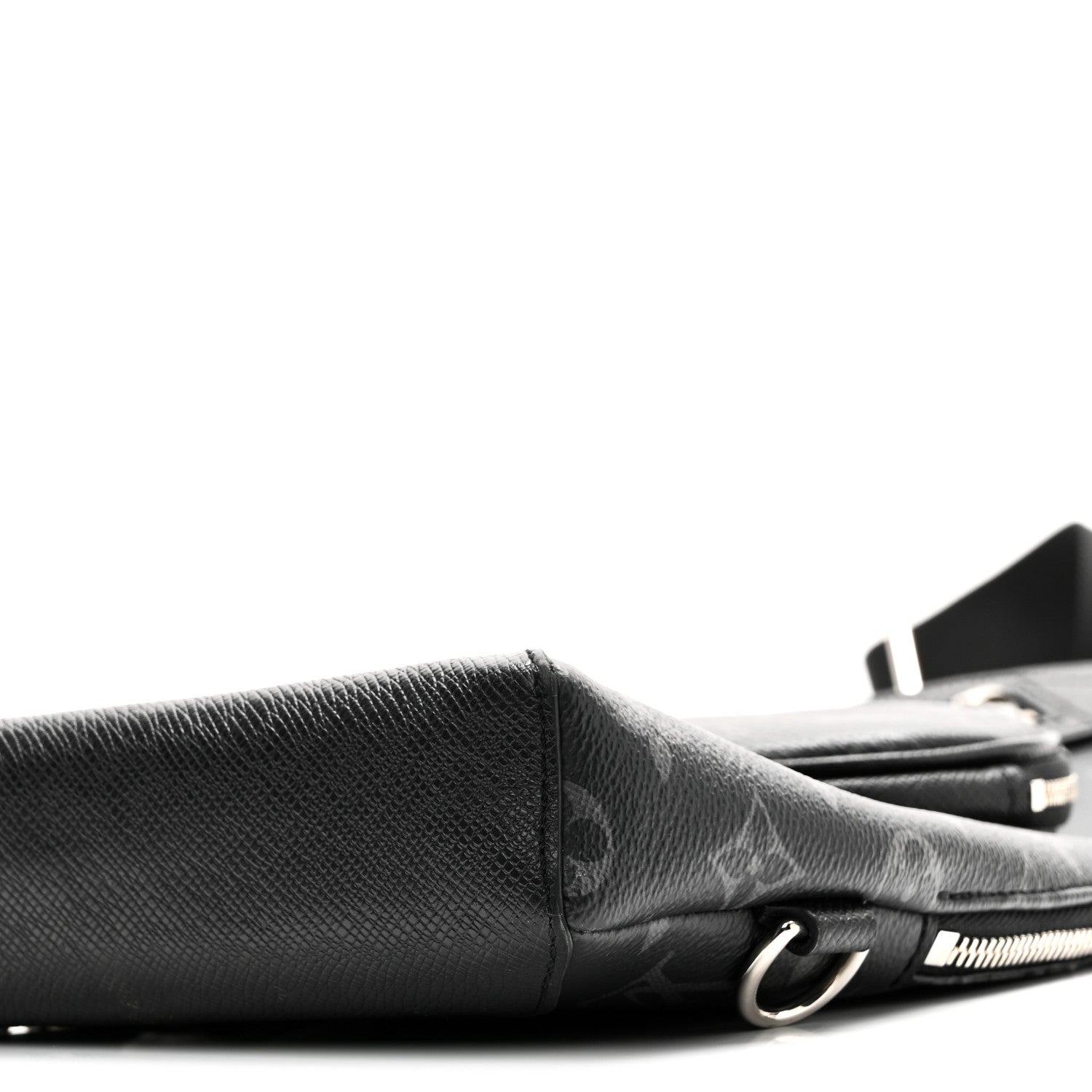 Louis Vuitton Taigarama Duo Slingbag Black 9 of 10
