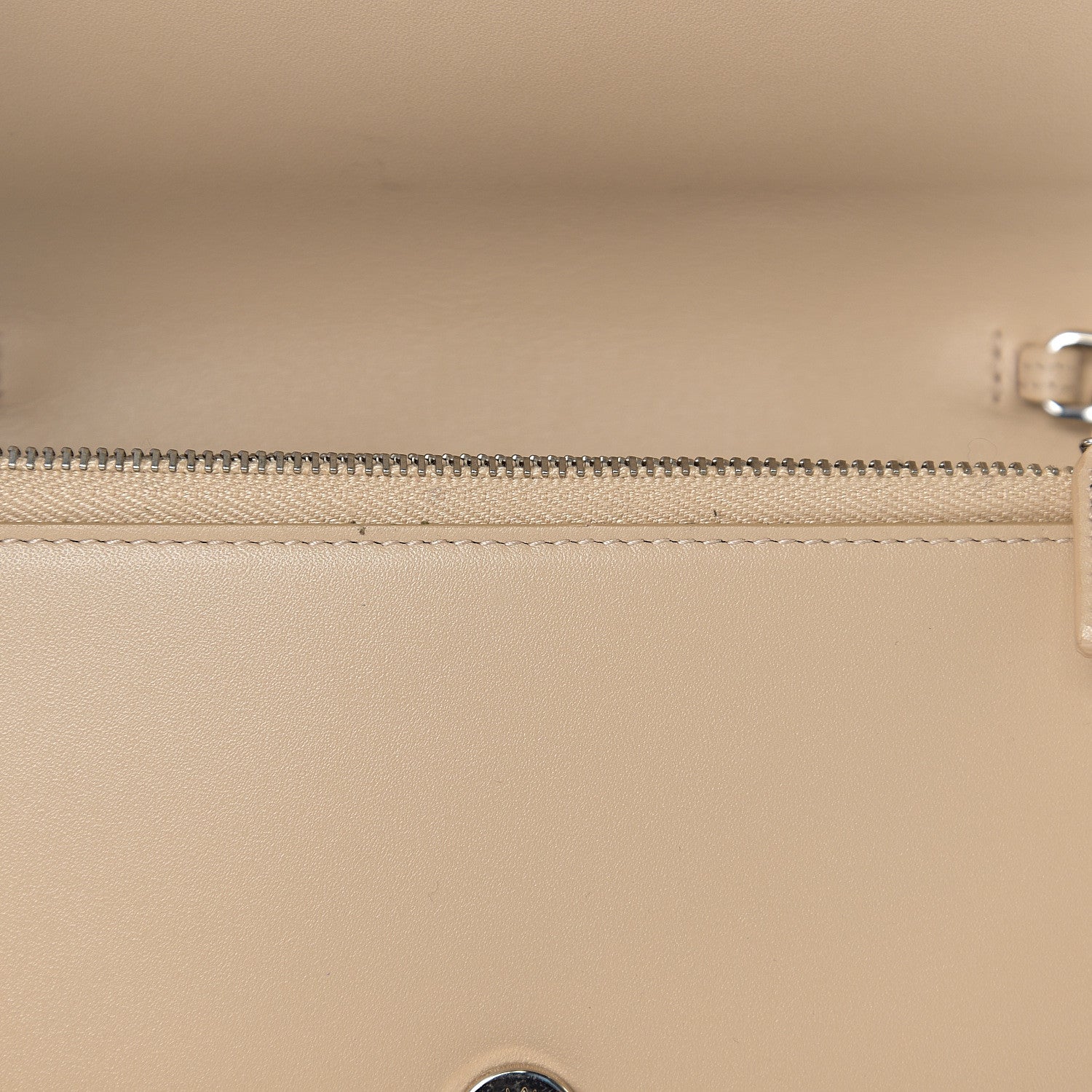Saint Laurent Smooth Calfskin Classic Monogram Kate Tassel Chain Wallet Light Natural 7 of 10