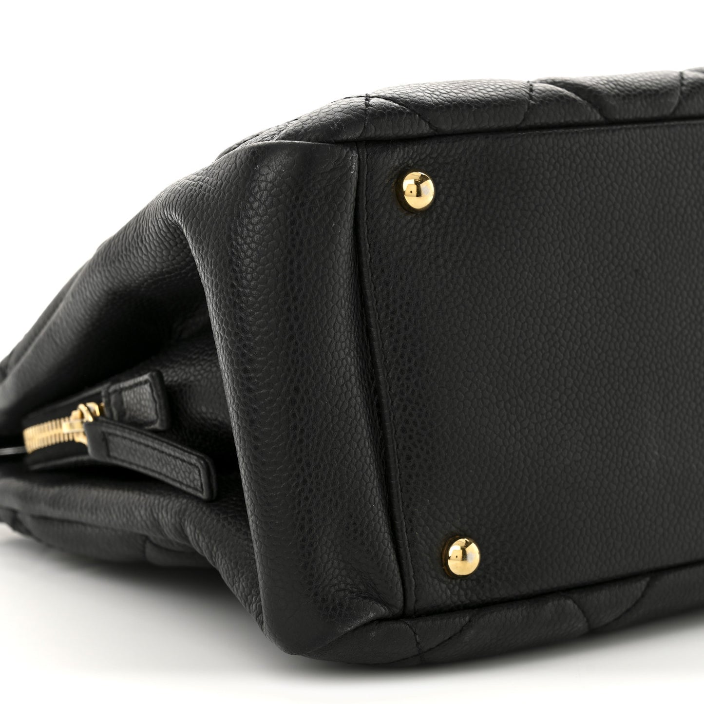 Caviar Quilted CC Timeless Soft Tote Black