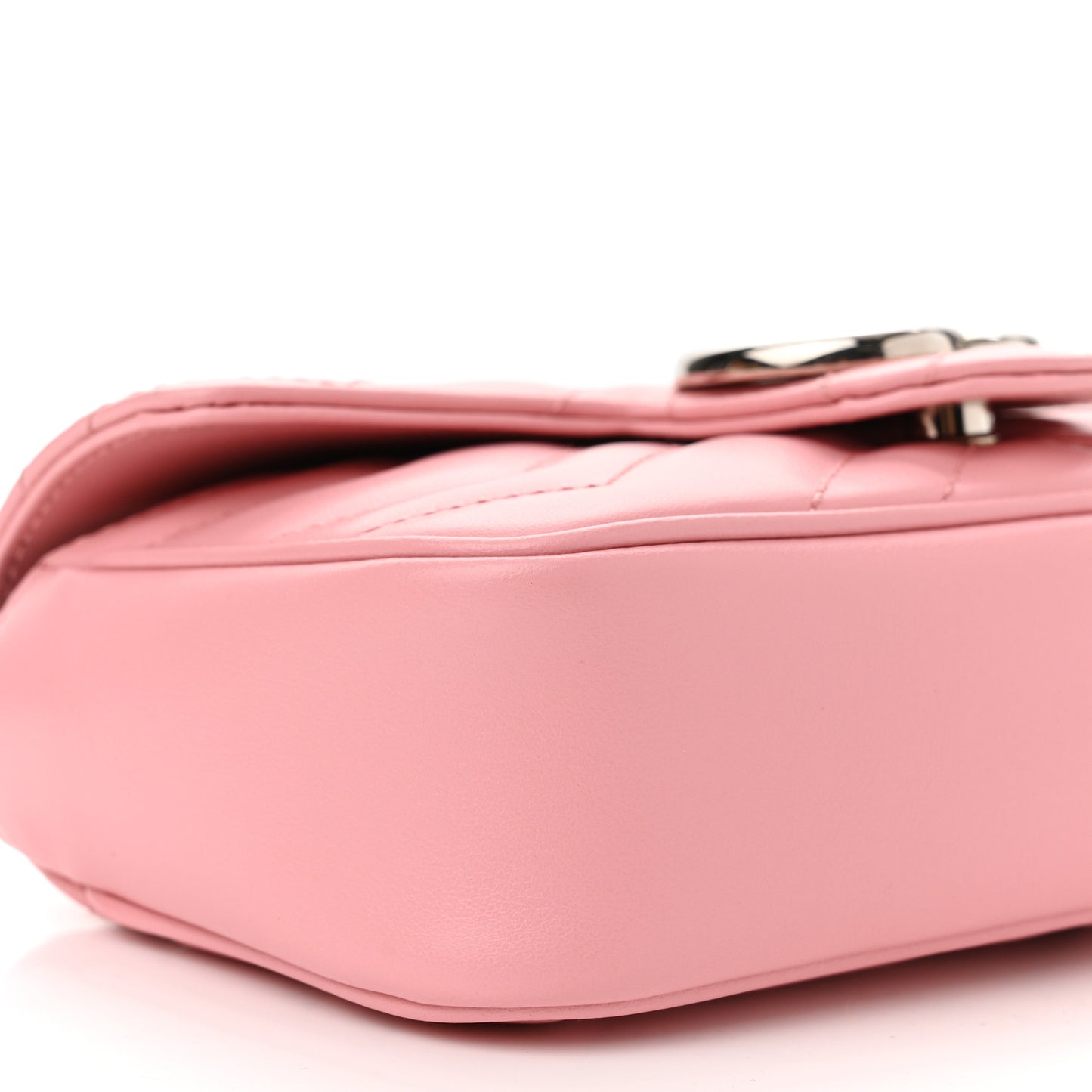 Calfskin Matelasse Super Mini GG Marmont Shoulder Bag Wild Rose