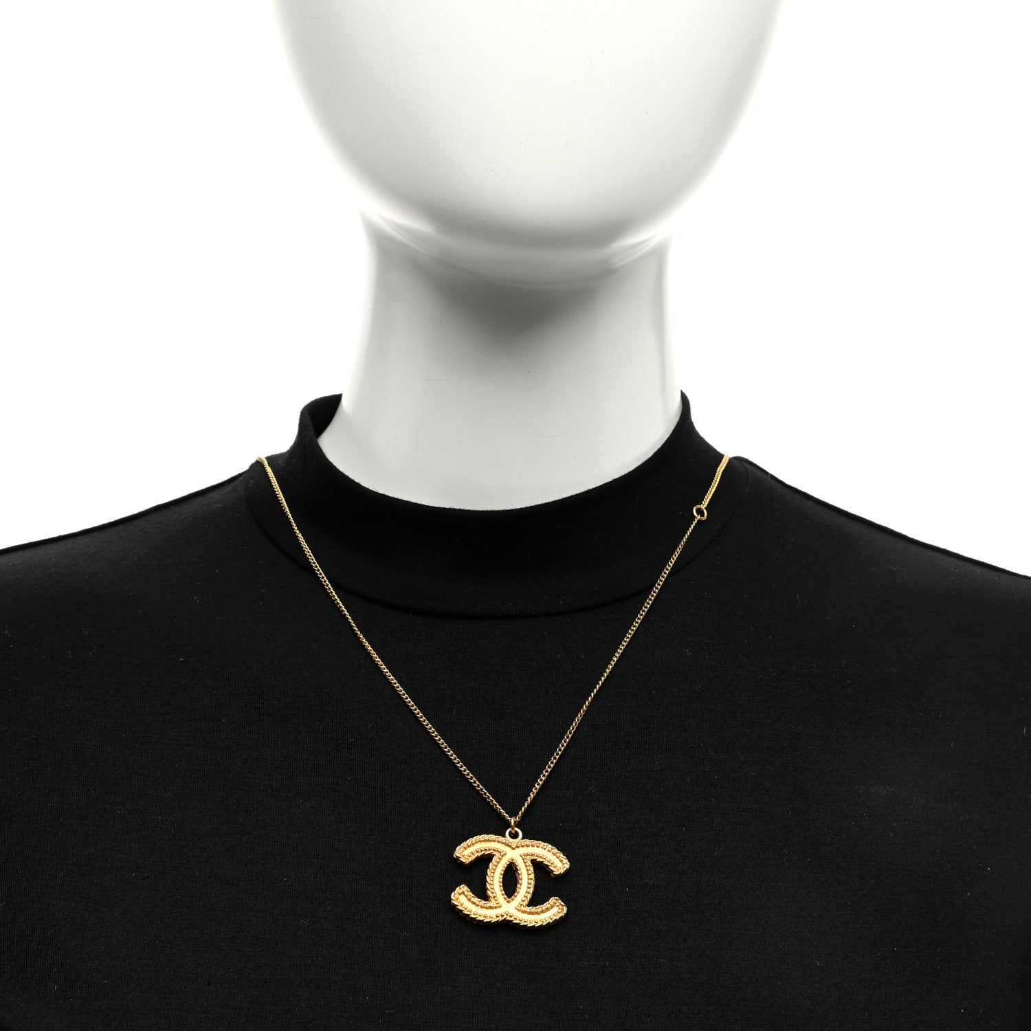 Chanel Metal CC Necklace Matte Gold 2 of 4