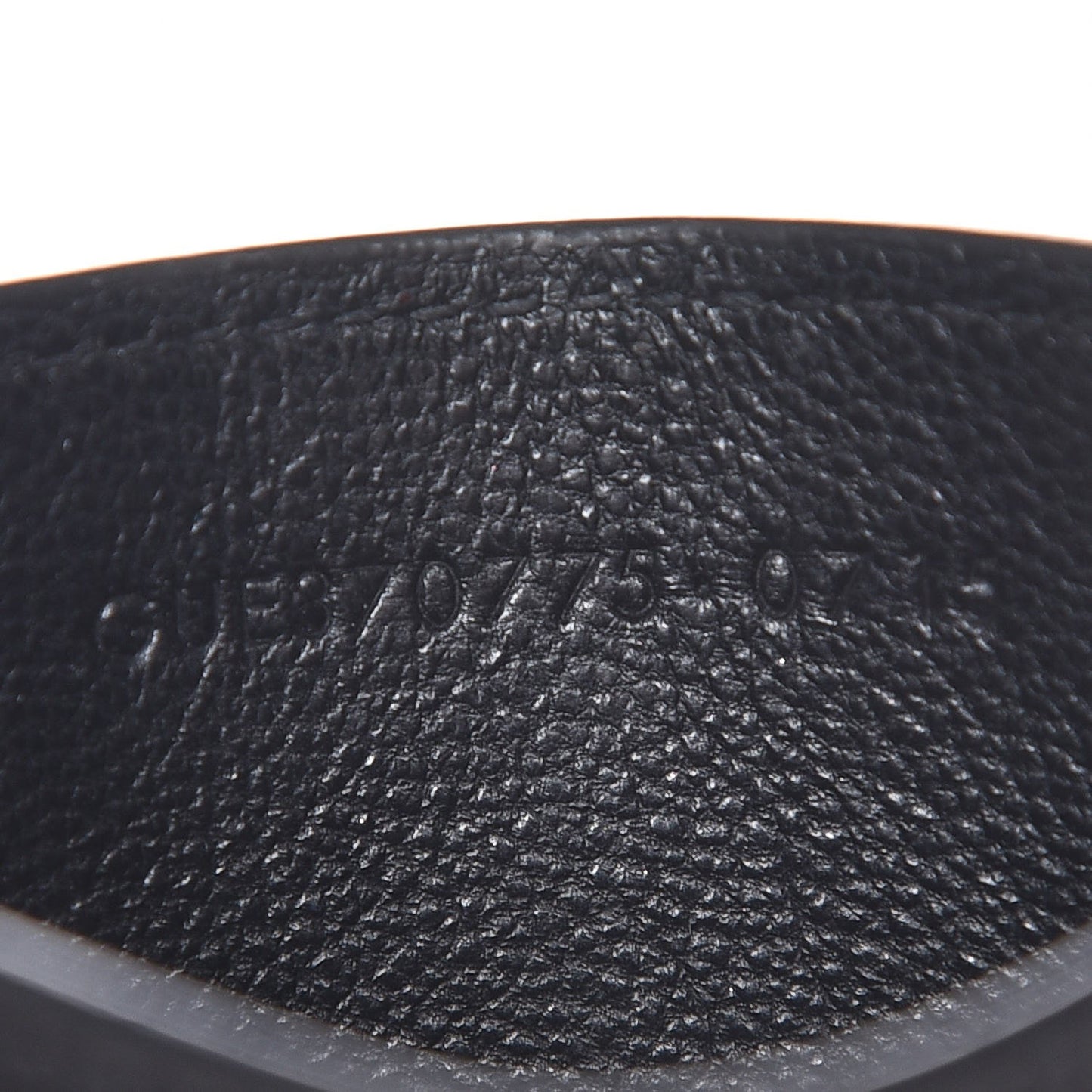 Grain De Poudre Matelasse Chevron Monogram Credit Card Case Black