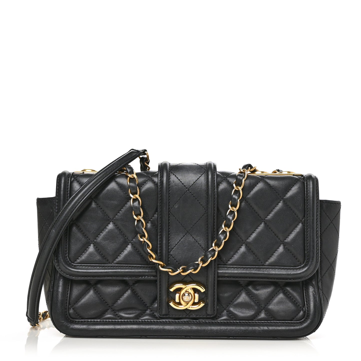 Lambskin Quilted Medium Elegant CC Flap Black