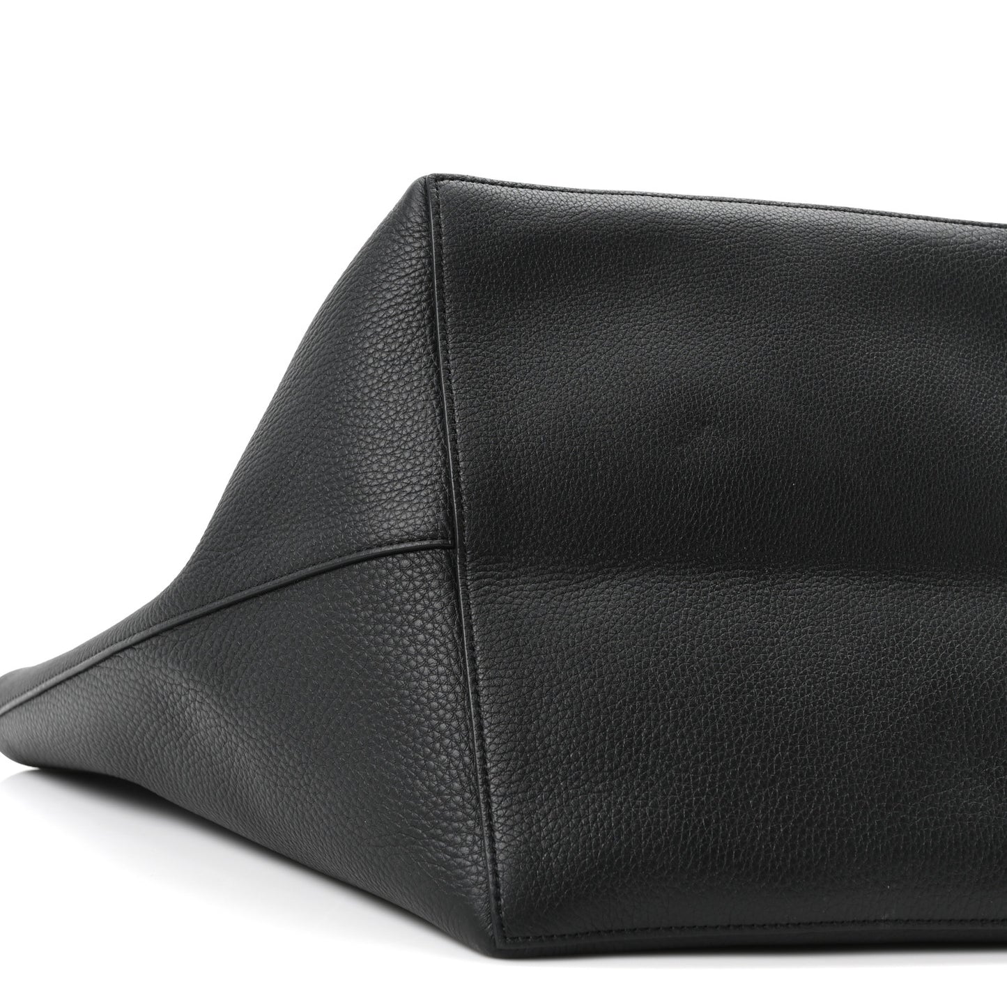 Grained Calfskin Park Tote Three Black