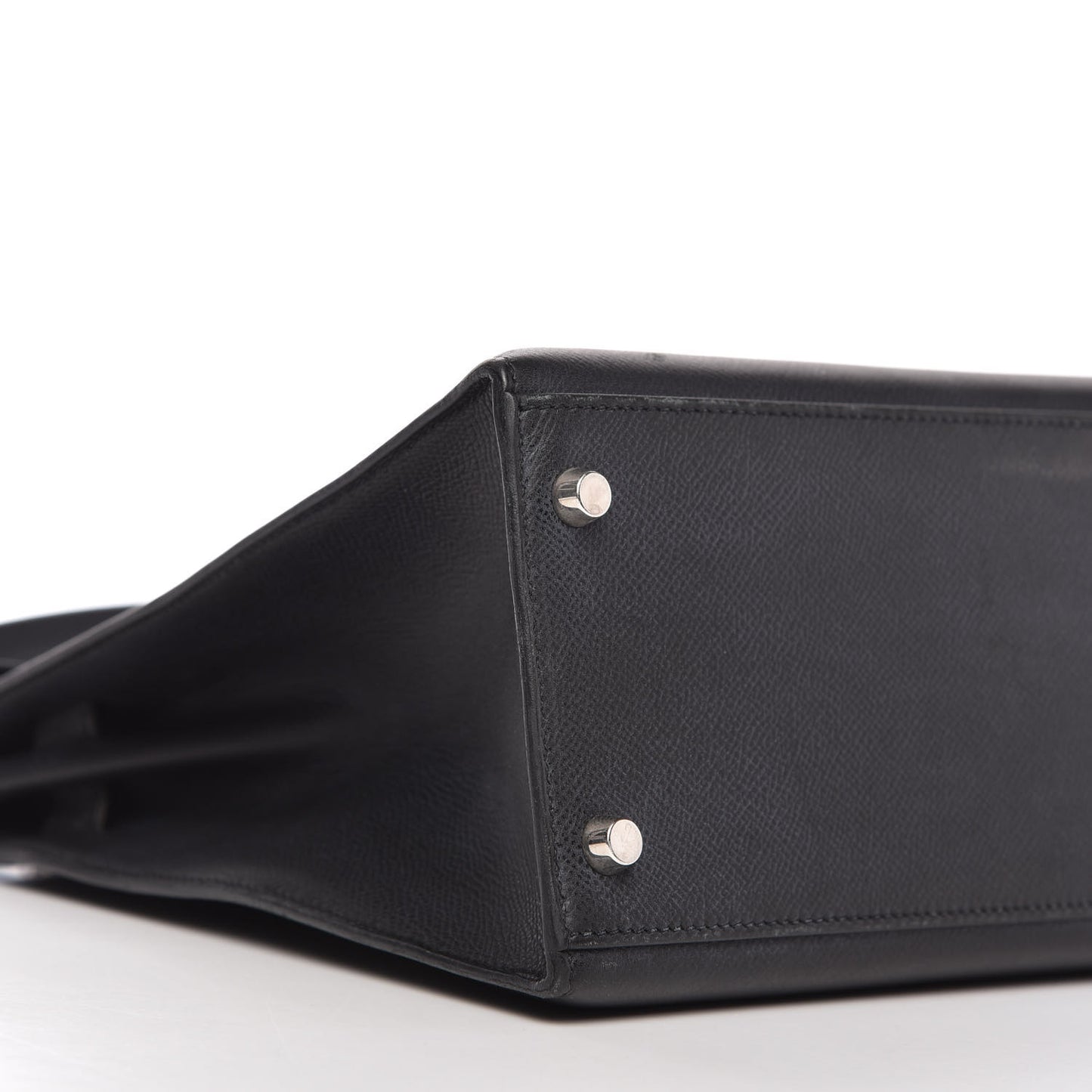 Epsom Kelly Sellier 32 Black