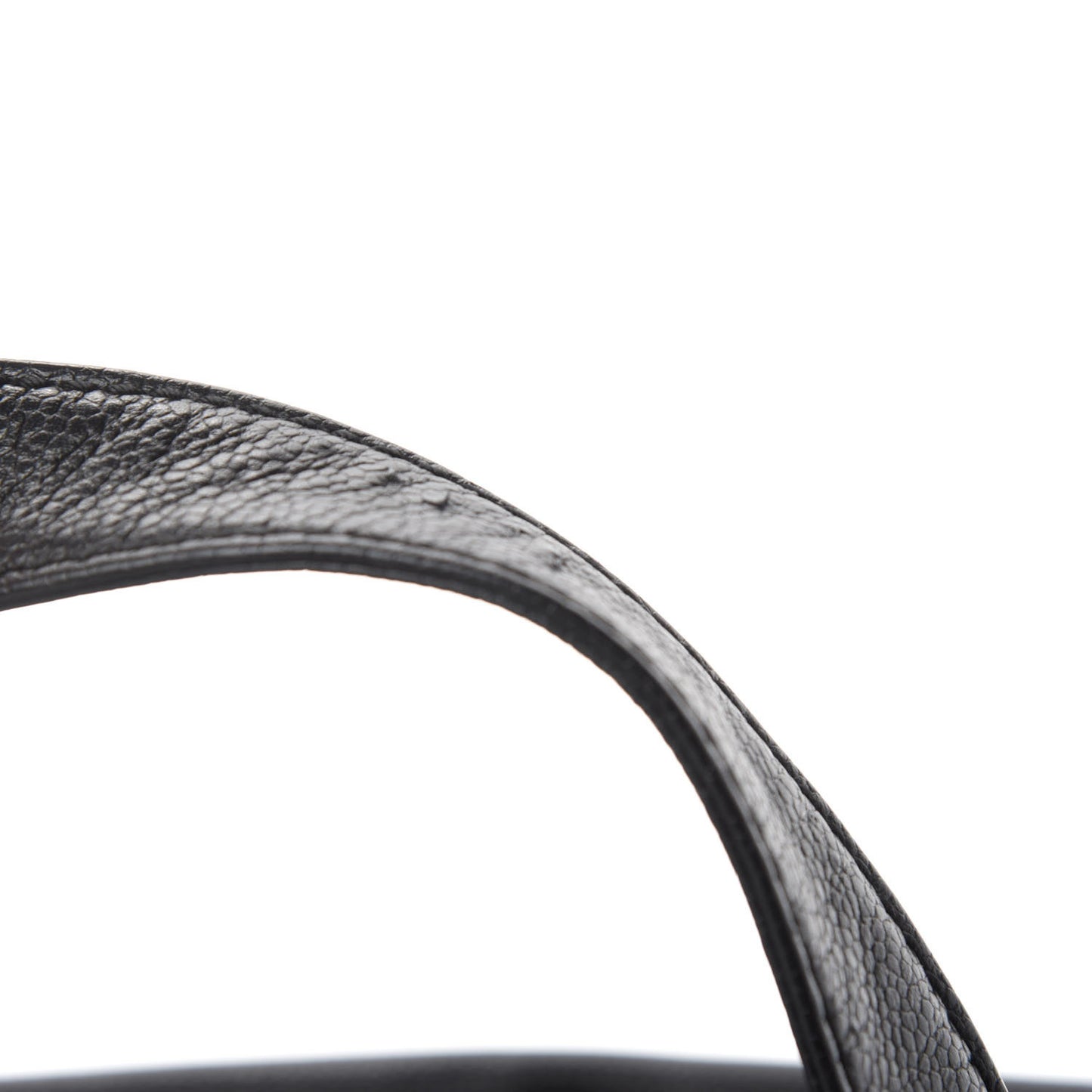 Caviar CC Tote Black