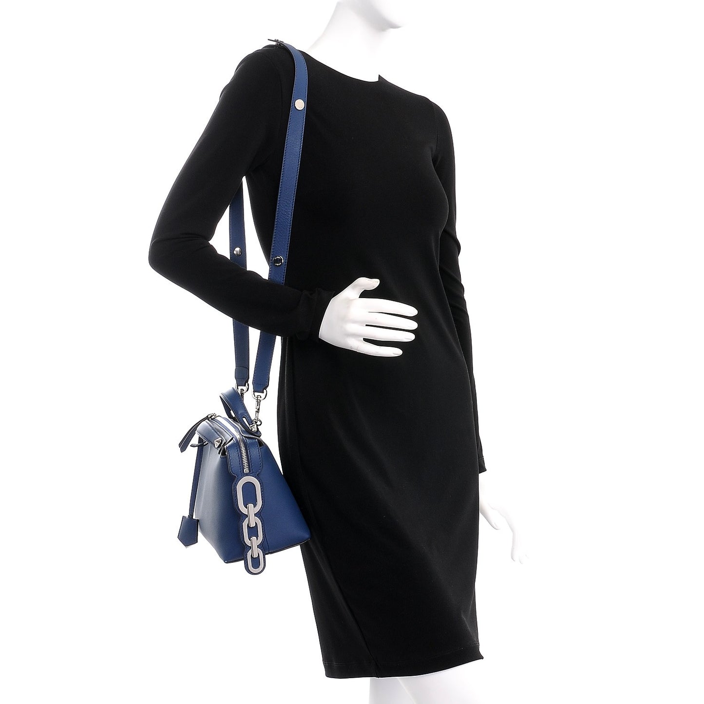 Vitello Dolce Chain Tail Medium By The Way Boston Bag Blue