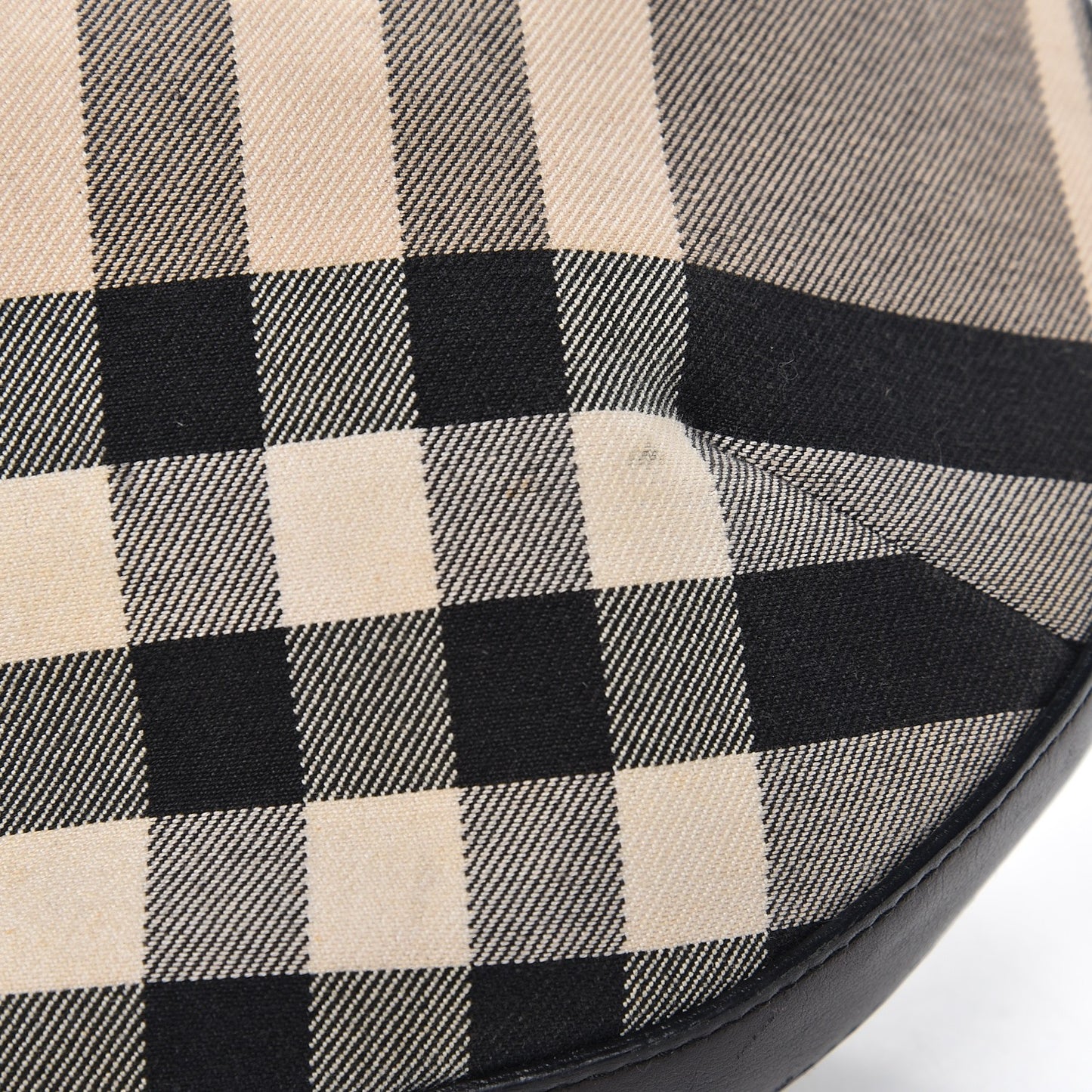 Beat Check Hobo Black