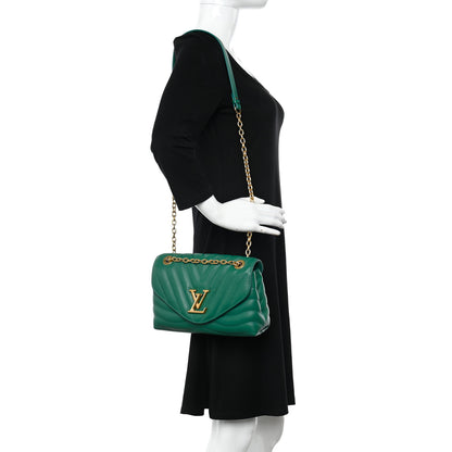 Louis Vuitton Calfskin New Wave Chain Bag MM NM Emerald 2 of 13