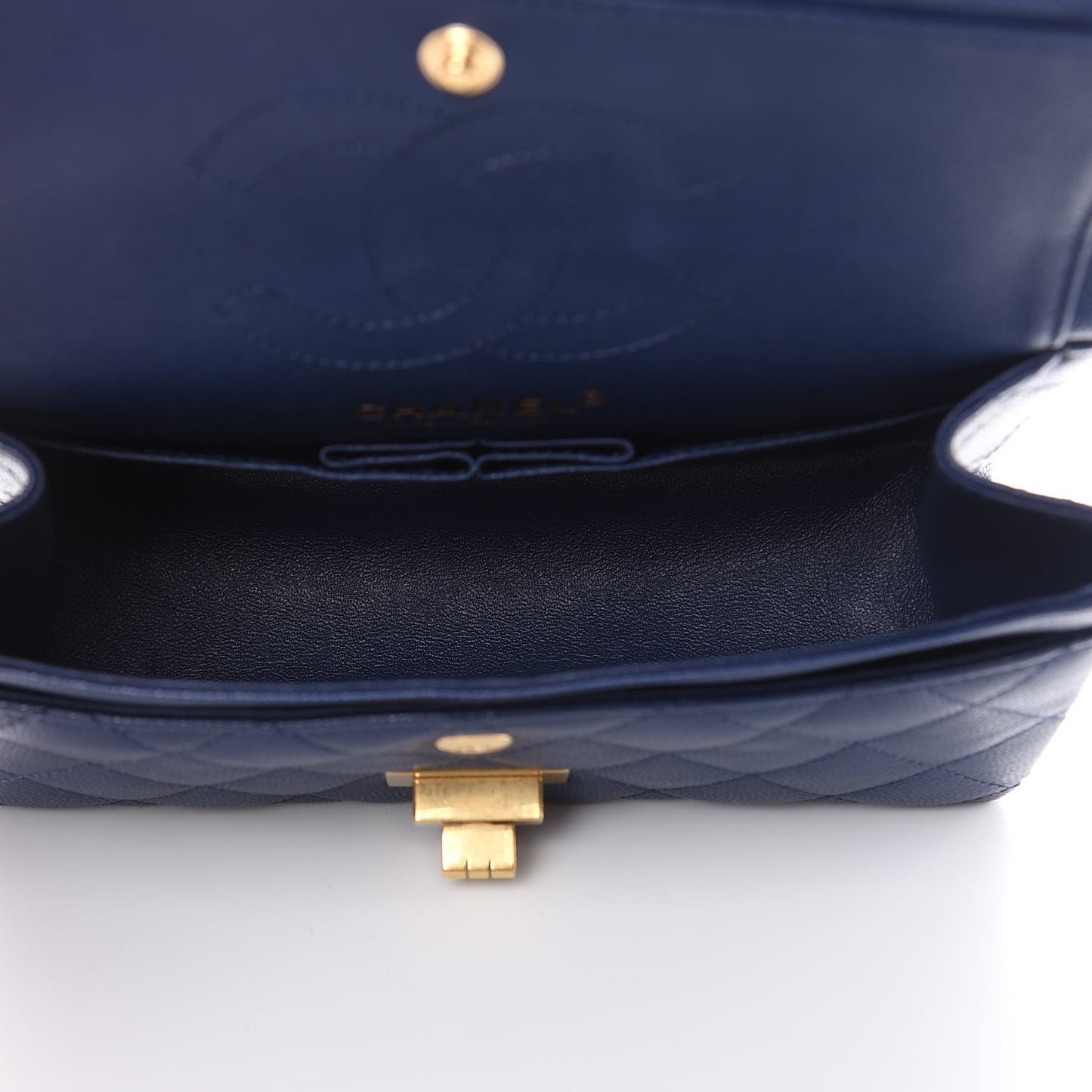 Caviar 2.55 Reissue 224 Flap Dark Blue