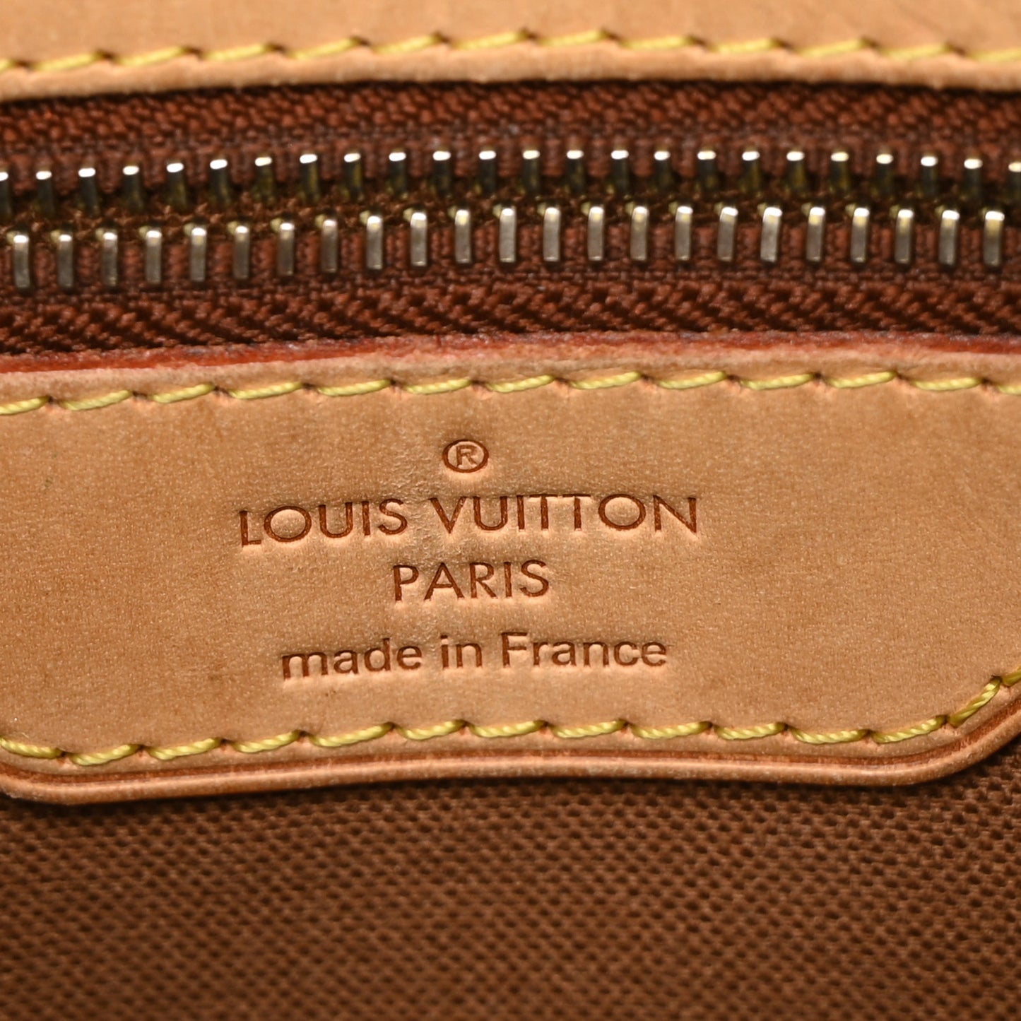 Monogram Batignolles Vertical
