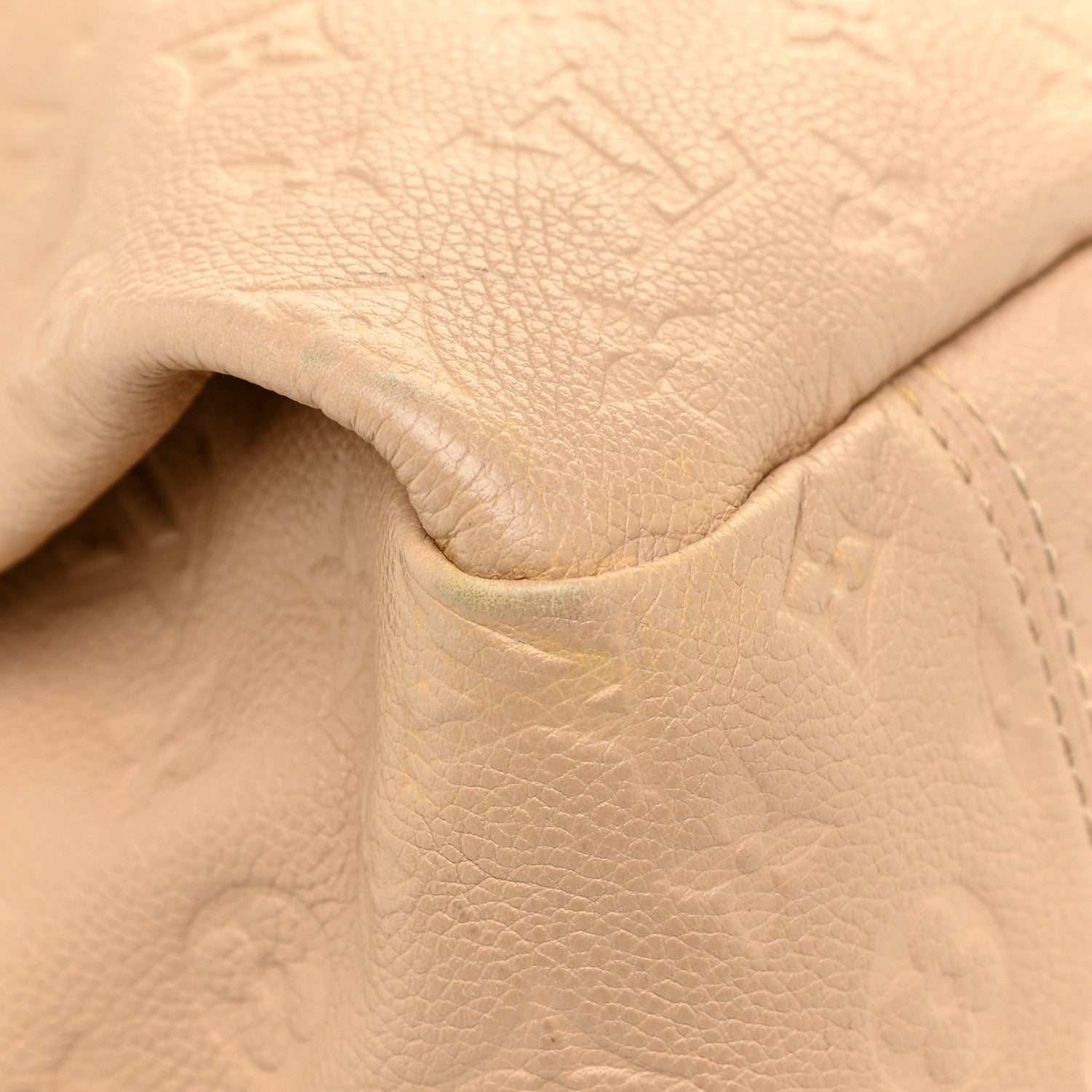 Louis Vuitton Empreinte Artsy MM Dune 12 of 17