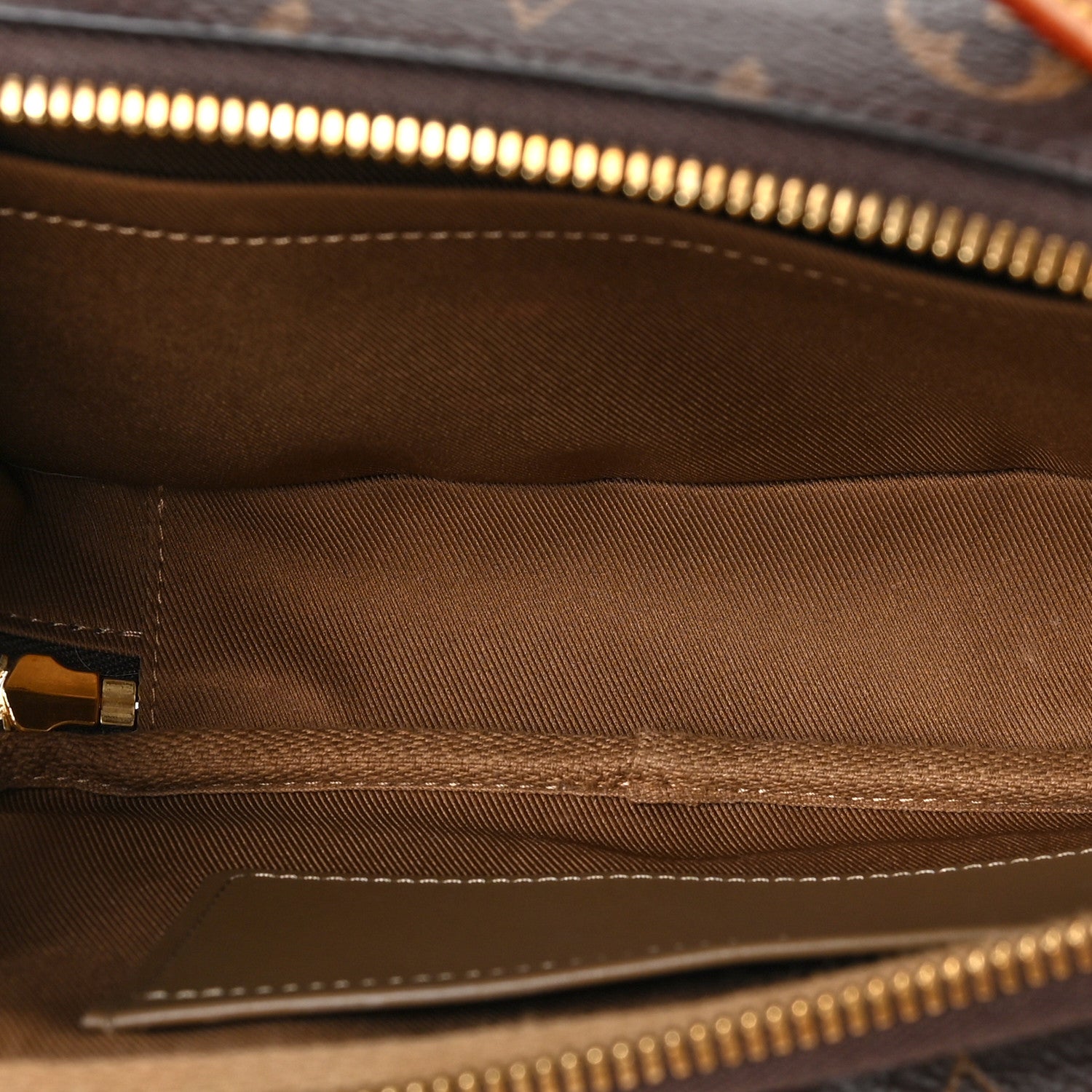 Louis Vuitton Monogram Utility Crossbody 5 of 7