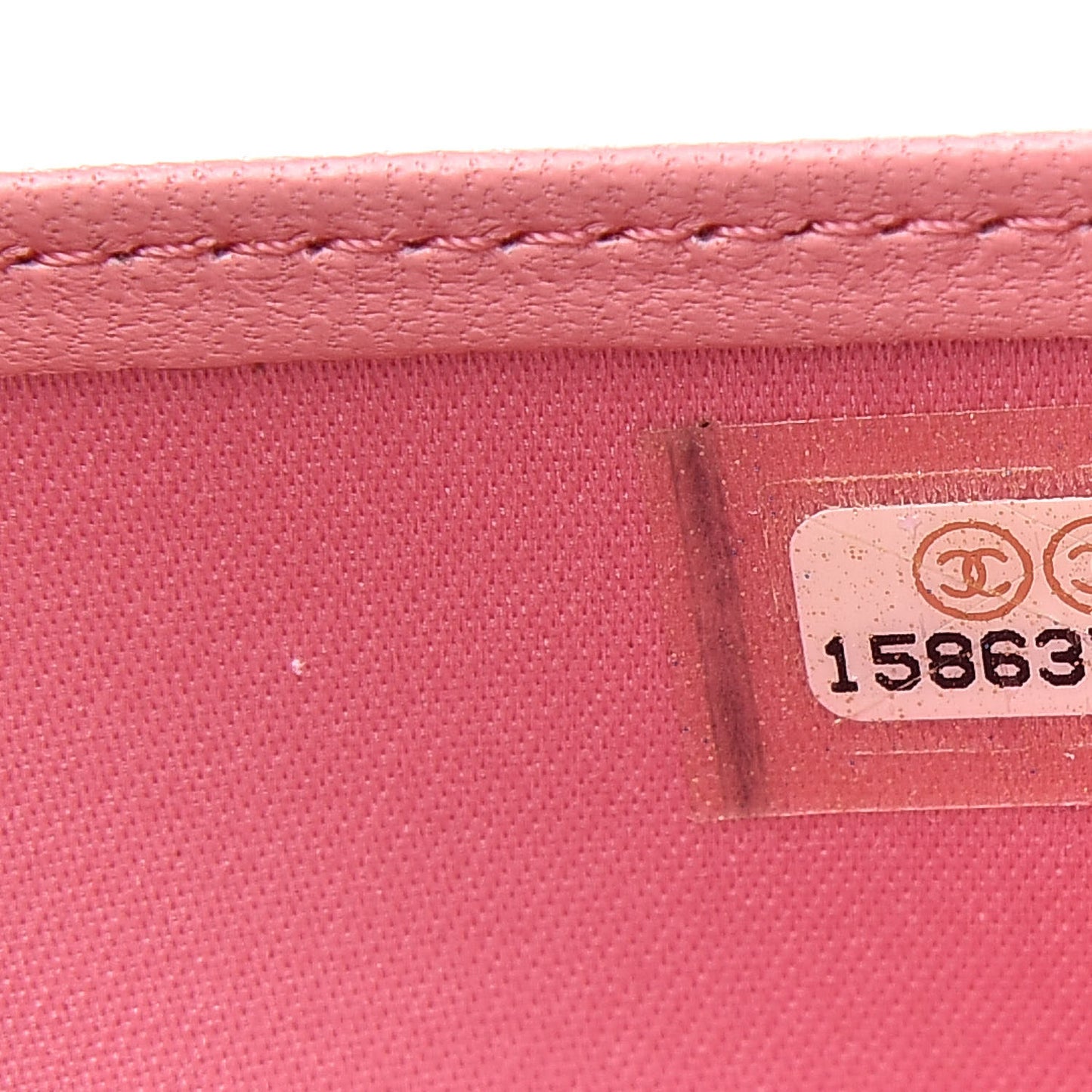 Lambskin Camellia Embossed Long Double Wallet Pink