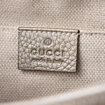 Gucci Metallic Pebbled Calfskin Small Soho Disco Bag Golden Beige 6 of 7