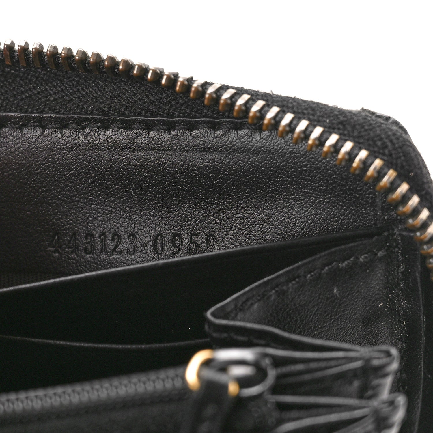 Gucci Calfskin Matelasse GG Marmont Zip Around Wallet Black 7 of 9