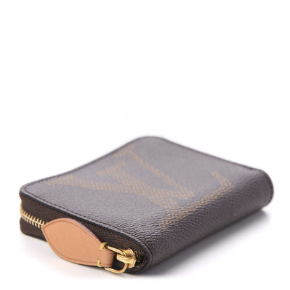Louis Vuitton Monogram Giant Zippy Coin Purse 3 of 8