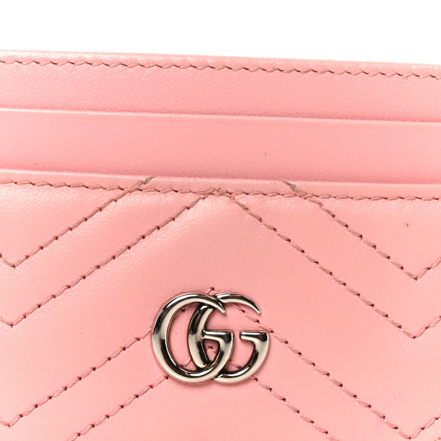 Gucci Calfskin Matelasse GG Marmont Card Holder Wild Rose 1891605