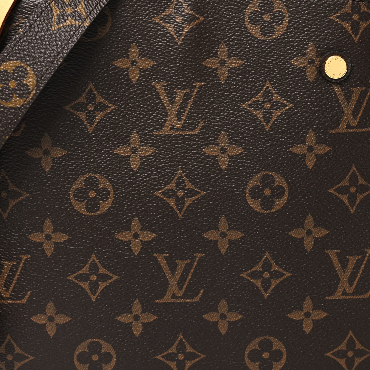 Louis Vuitton Monogram Montaigne MM 8 of 11