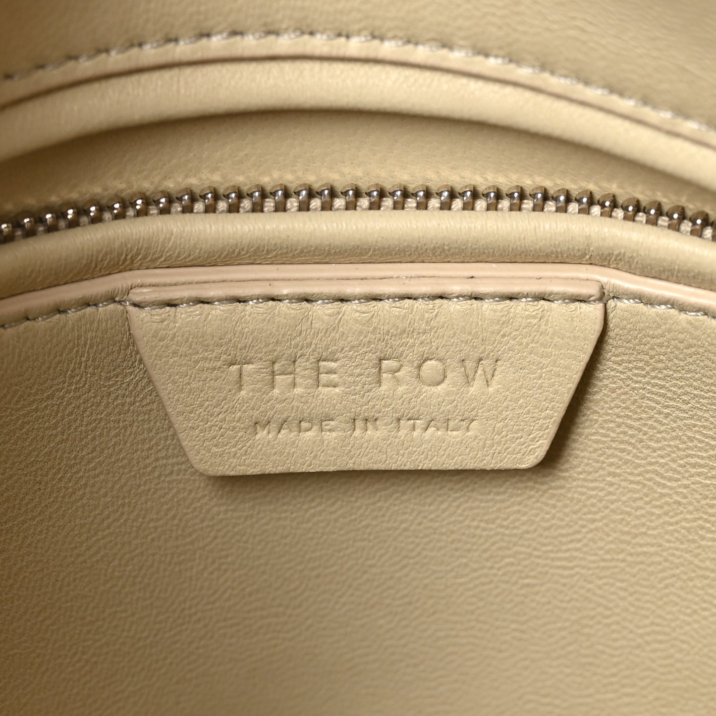 Deerskin India 10 Ivory