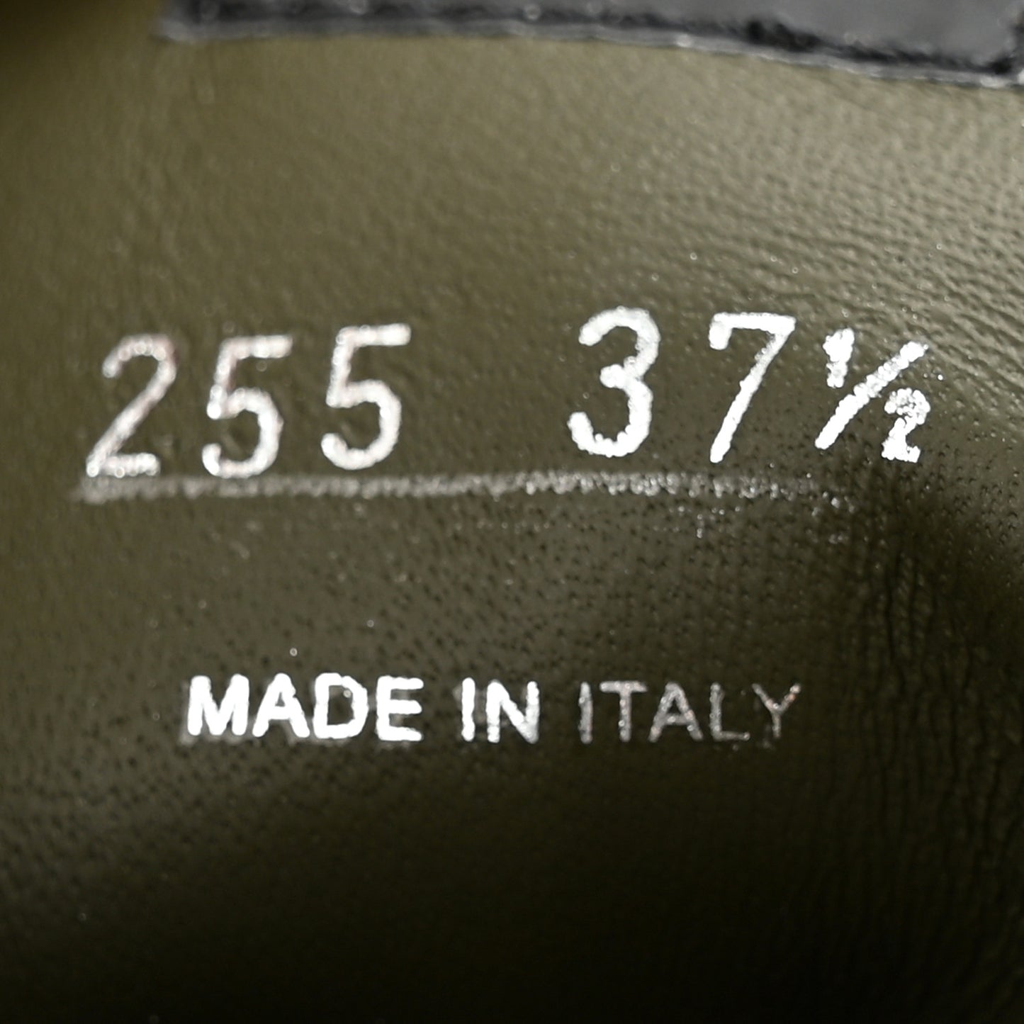Spazzolato Rois Re-Nylon Metal Triangle Logo Monolith Pouch Pocket 60mm Combat Boots 37.5 Militare