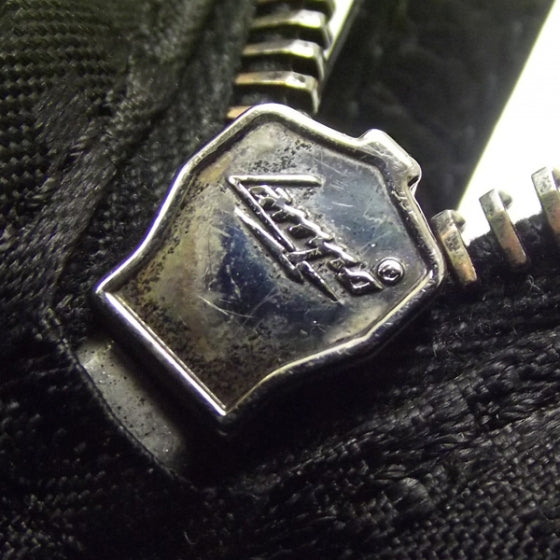 Caviar Square Stitched Bag Black