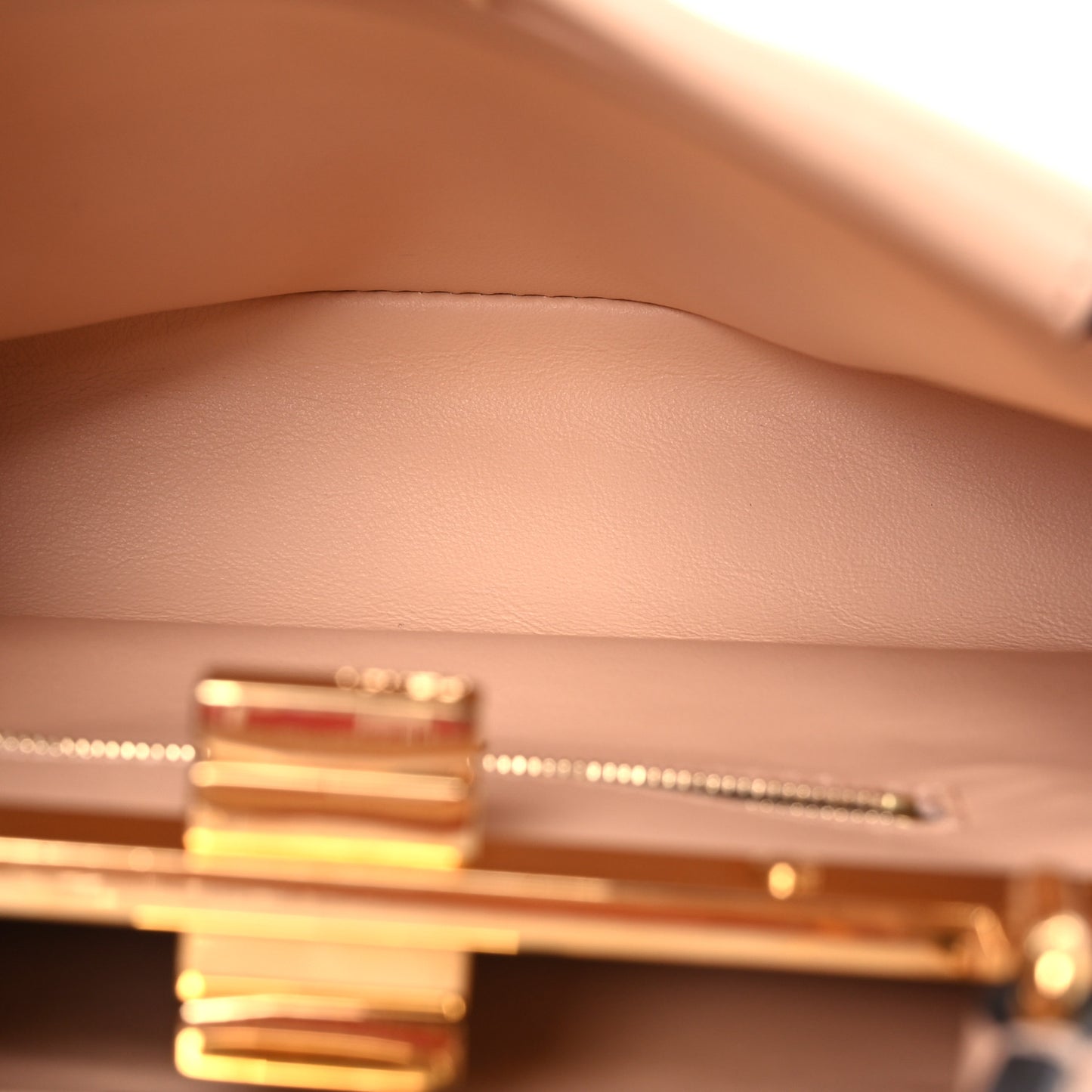 Vitello Grace Intreccio Mini Peekaboo Iconic Satchel Light Rose