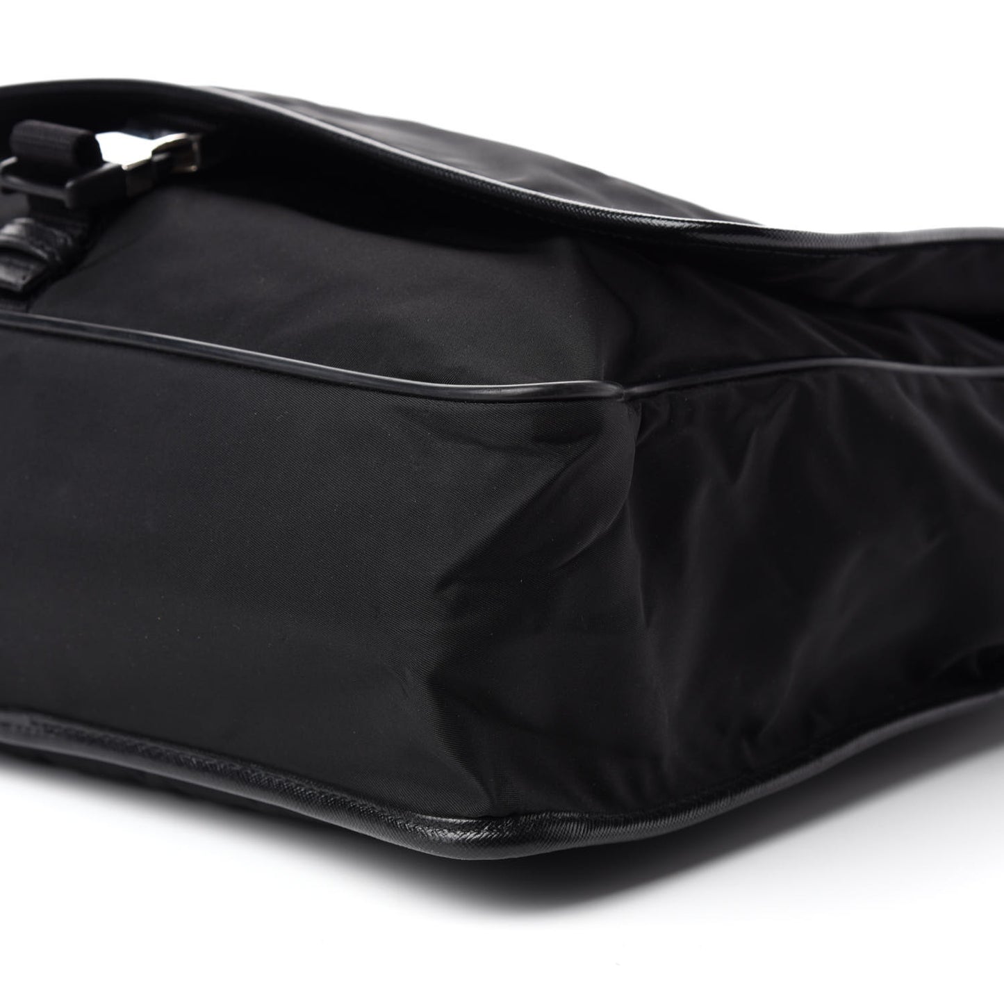 Tessuto Nylon Saffiano Messenger Bag Black