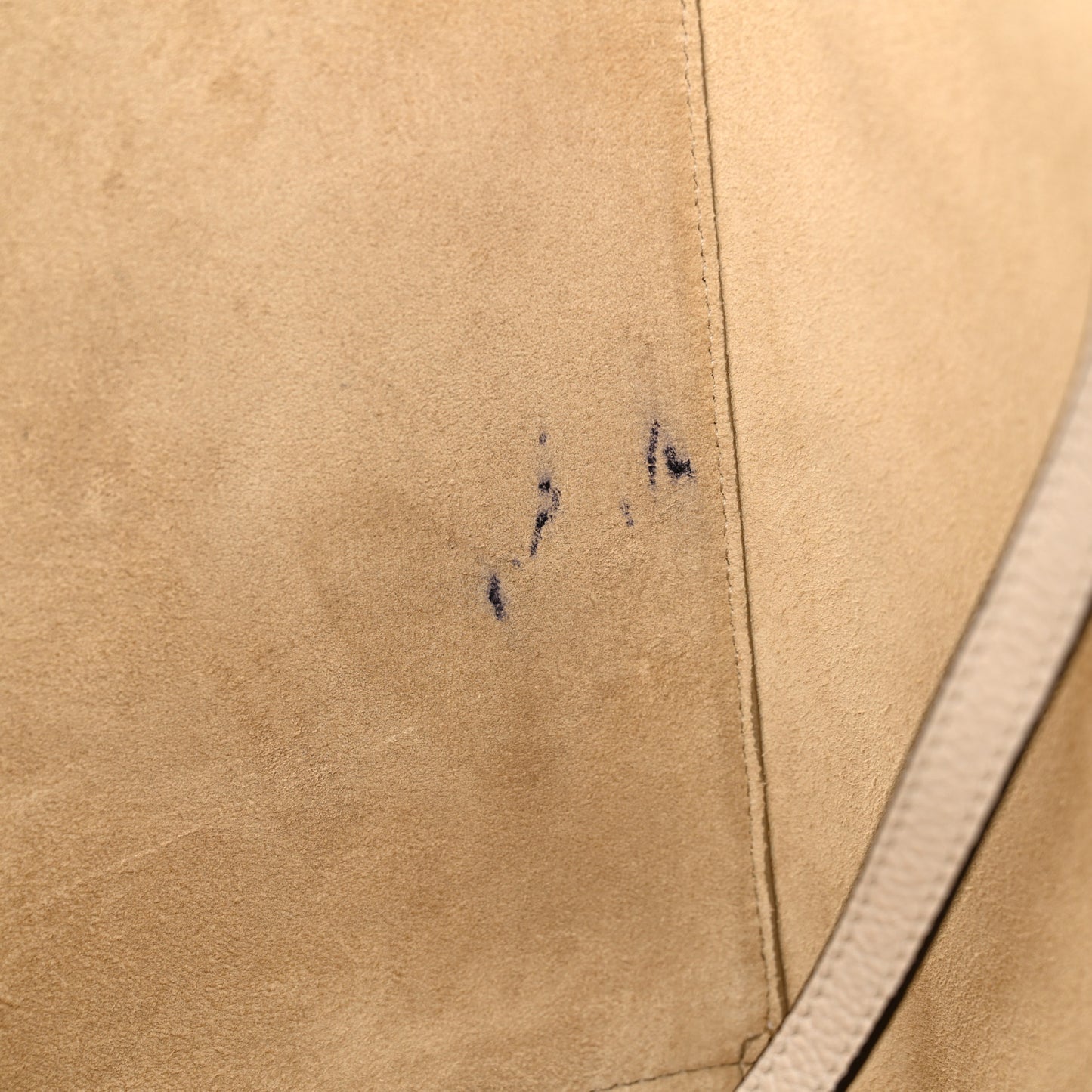 Baby Grained Calfskin Medium Tri-Fold Bag Dune